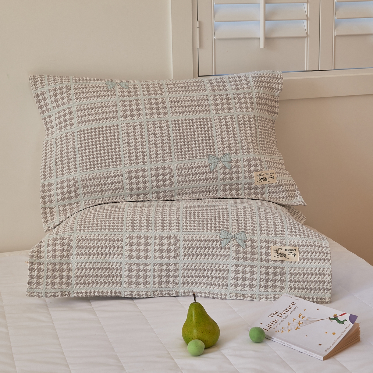 沐瑟家纺 2026新款安心棉枕巾 蝶梦-灰蓝