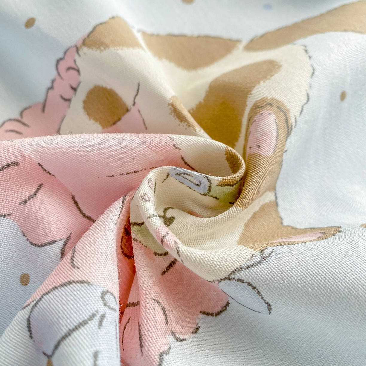 91家纺网 家纺一手货源 找家纺 花梦欣 2026新款全棉印花单品系列3简约卡通款-单枕套 狸花小姐兰