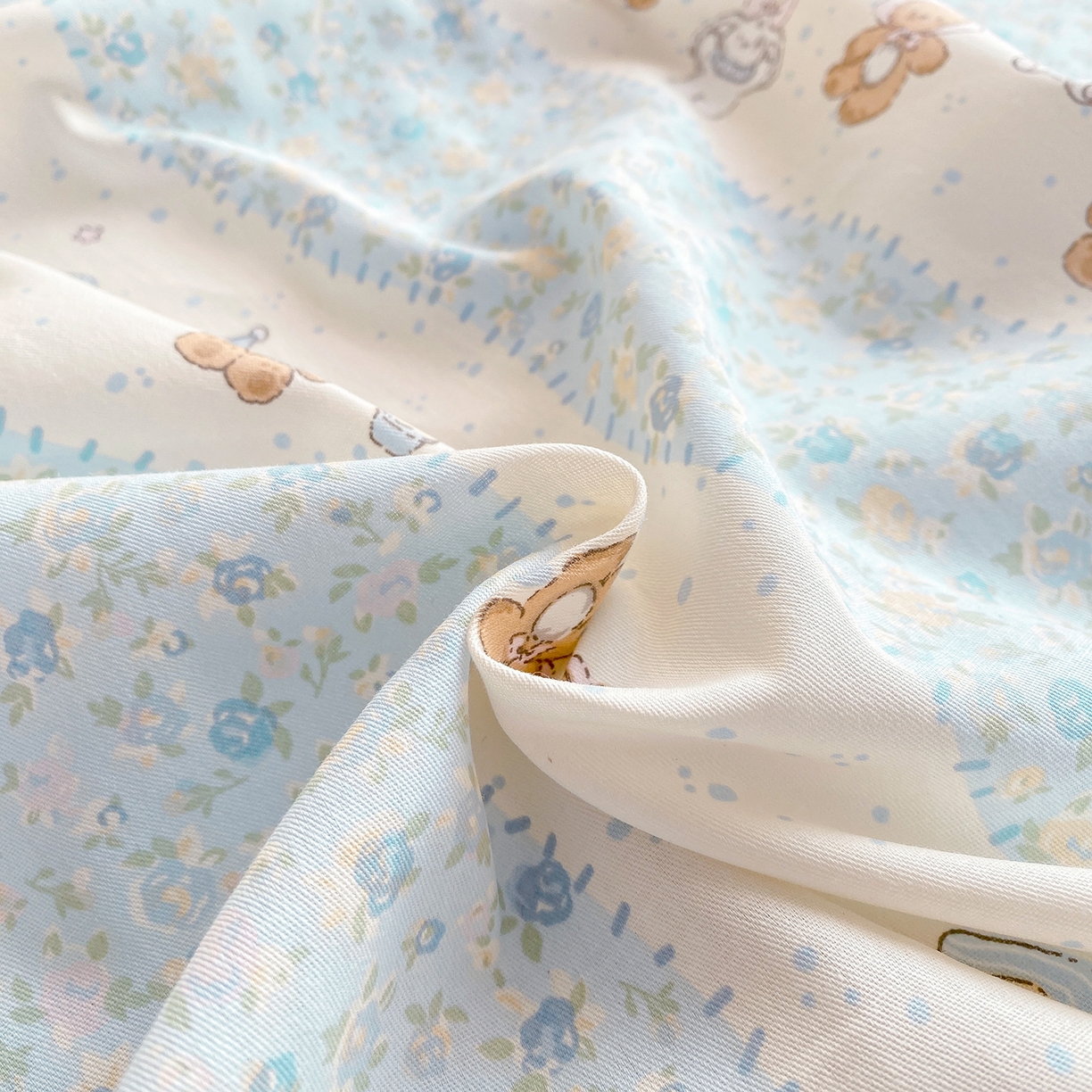 91家纺网 家纺一手货源 找家纺 花梦欣 2026新款全棉印花单品系列3简约卡通款-单枕套 三小只