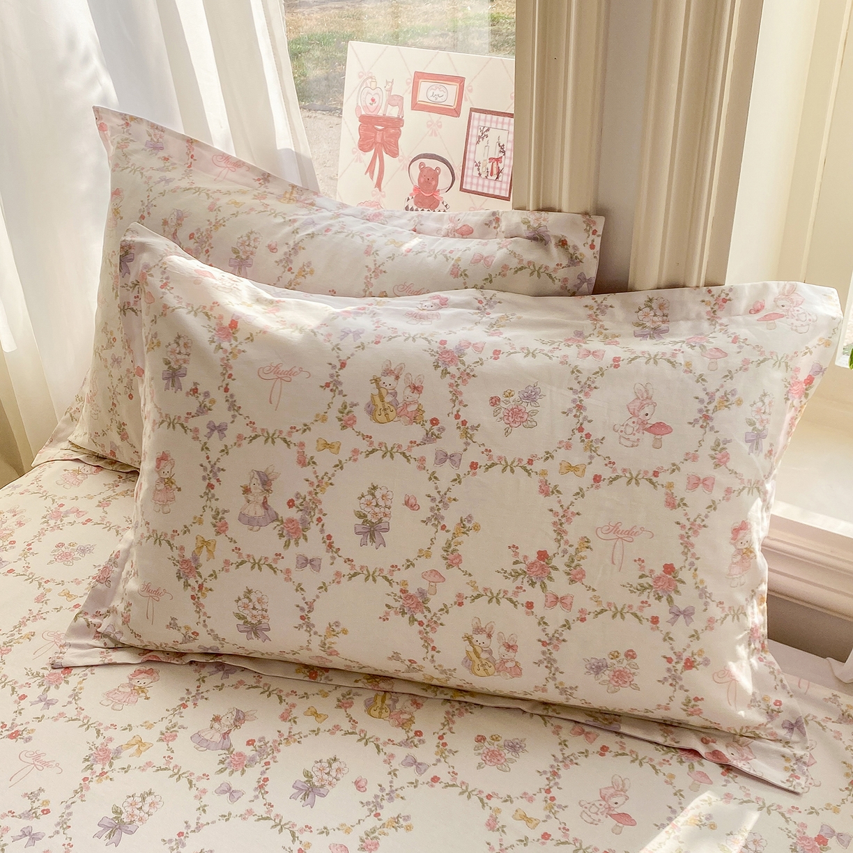 91家纺网 家纺一手货源 找家纺 花梦欣 2026新款全棉印花单品系列3简约卡通款-单枕套 童话花町