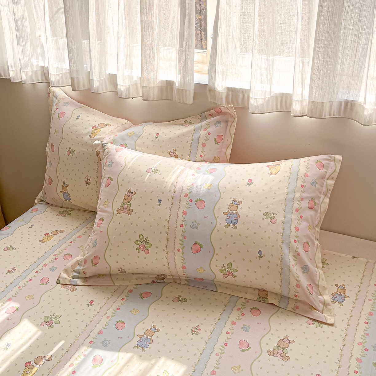 花梦欣 2026新款全棉印花单品系列3简约卡通款-单枕套 兔子草莓园