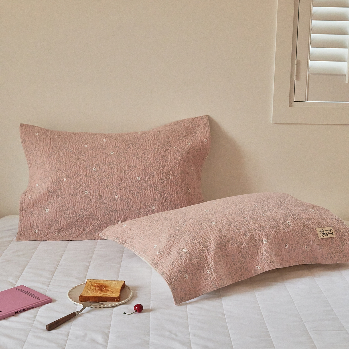 91家纺网 家纺一手货源 找家纺 沐瑟家纺 2026新款安心棉枕巾 花枝-粉