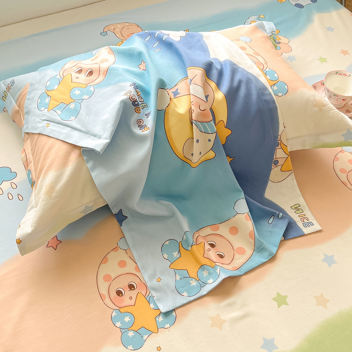 91家纺网 家纺一手货源 找家纺 花梦欣 2026新款全棉印花单品系列3简约卡通款-单枕套 星梦童话