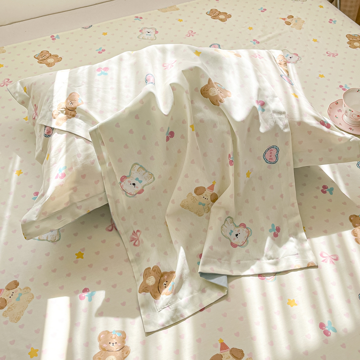 91家纺网 家纺一手货源 找家纺 花梦欣 2026新款全棉印花单品系列3简约卡通款-单枕套 芋泥小狗