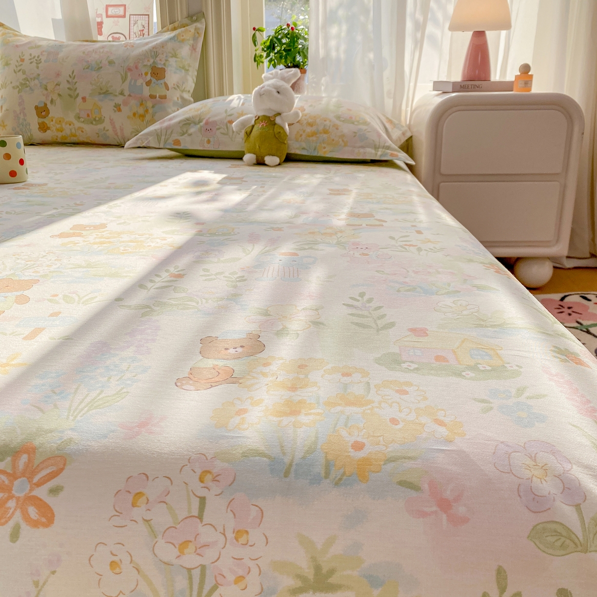 91家纺网 家纺一手货源 找家纺 花梦欣 2026新款全棉印花单品系列3简约卡通款-单床单 春游手记