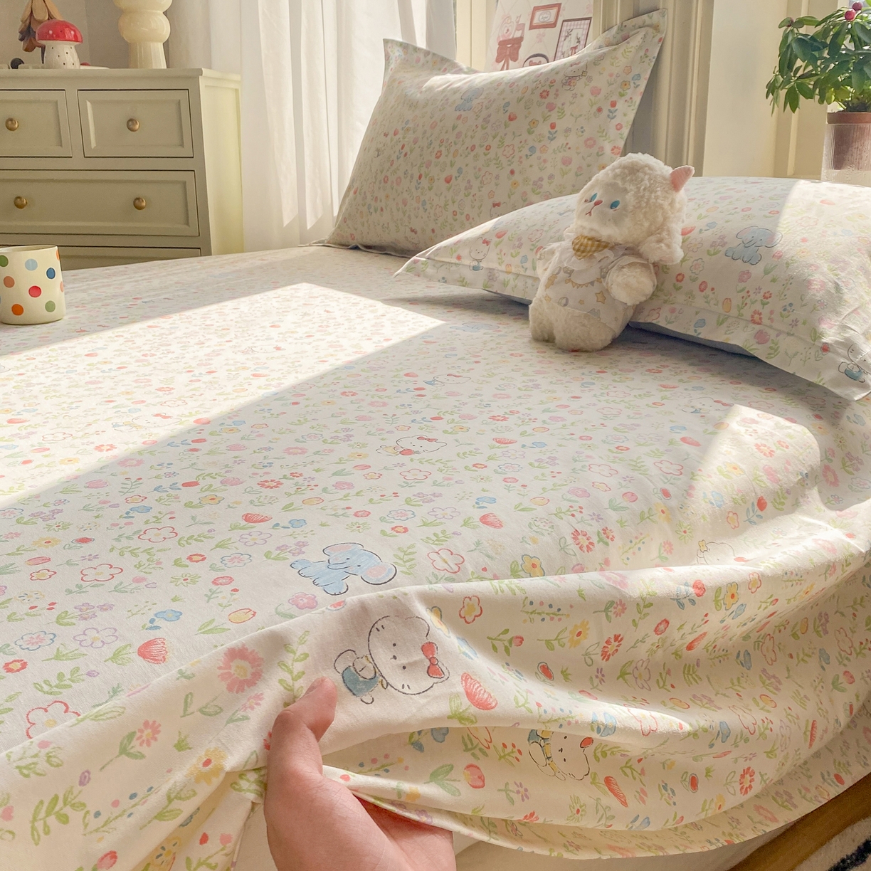 91家纺网 家纺一手货源 找家纺 花梦欣 2026新款全棉印花单品系列3简约卡通款-单床单 动物花园