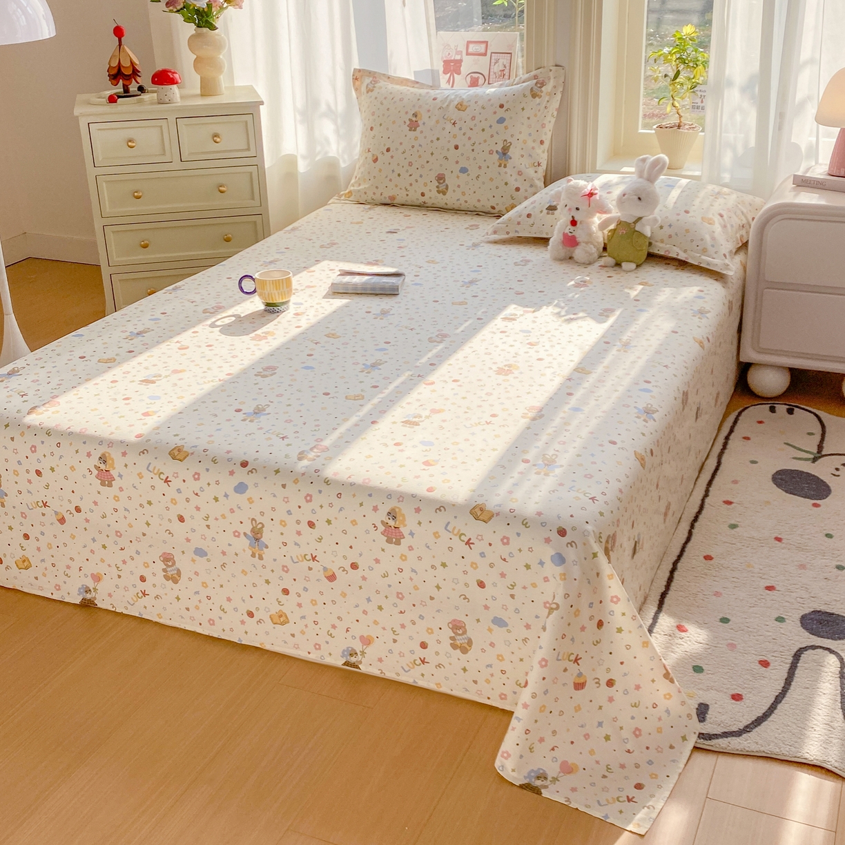 91家纺网 家纺一手货源 找家纺 花梦欣 2026新款全棉印花单品系列3简约卡通款-单床单 都市熊仔