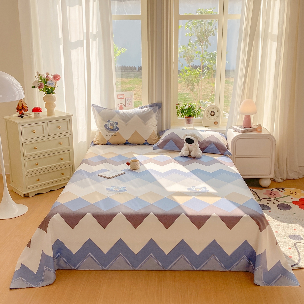 91家纺网 家纺一手货源 找家纺 花梦欣 2026新款全棉印花单品系列3简约卡通款-单床单 几何飞船