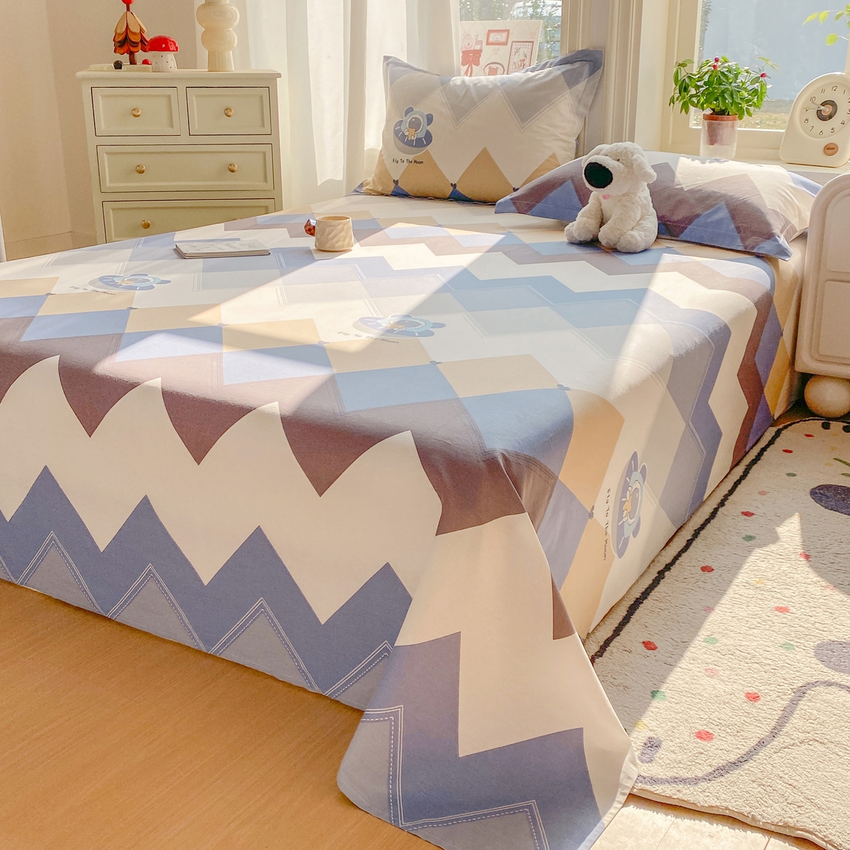 91家纺网 家纺一手货源 找家纺 花梦欣 2026新款全棉印花单品系列3简约卡通款-单床单 几何飞船