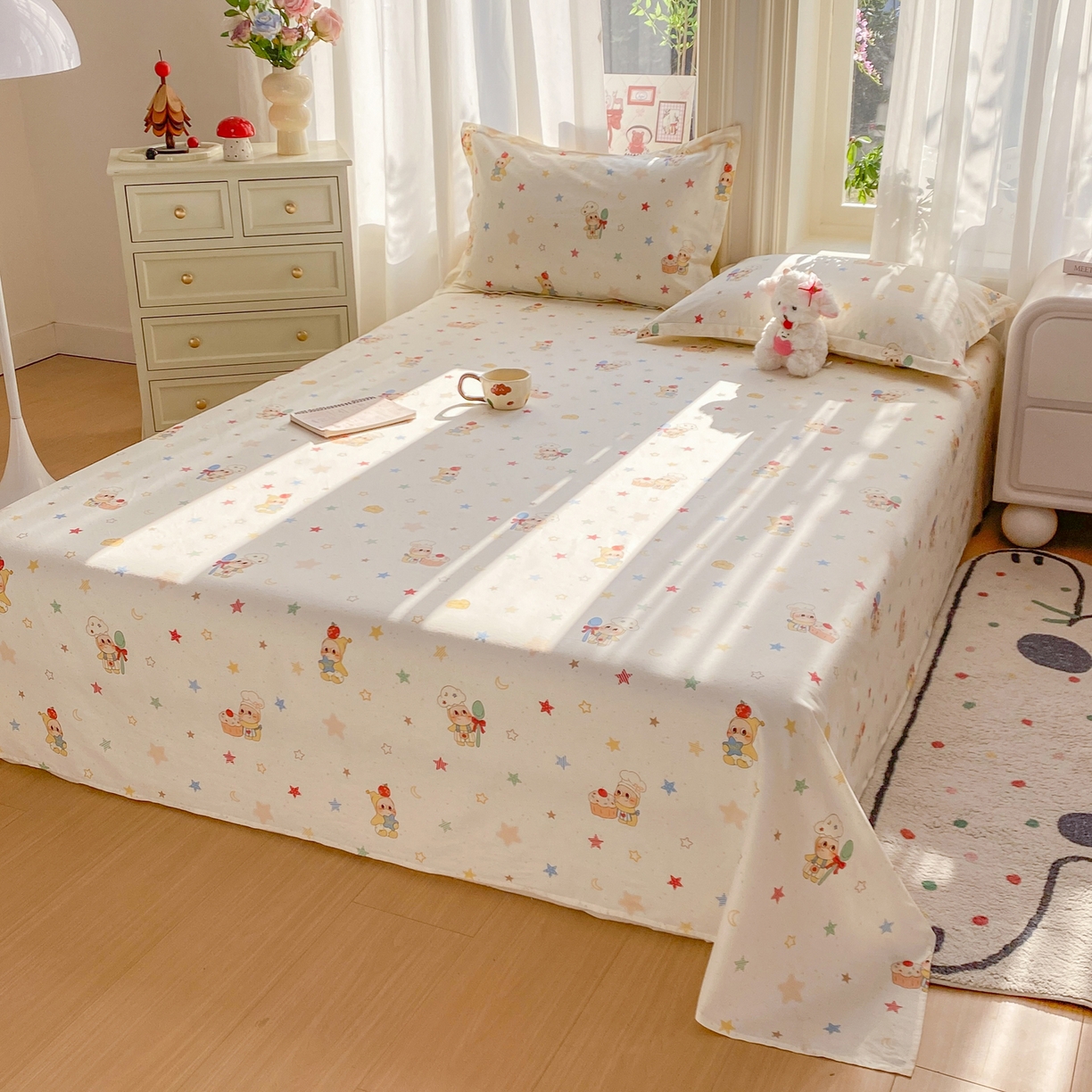 91家纺网 家纺一手货源 找家纺 花梦欣 2026新款全棉印花单品系列3简约卡通款-单床单 快乐小星