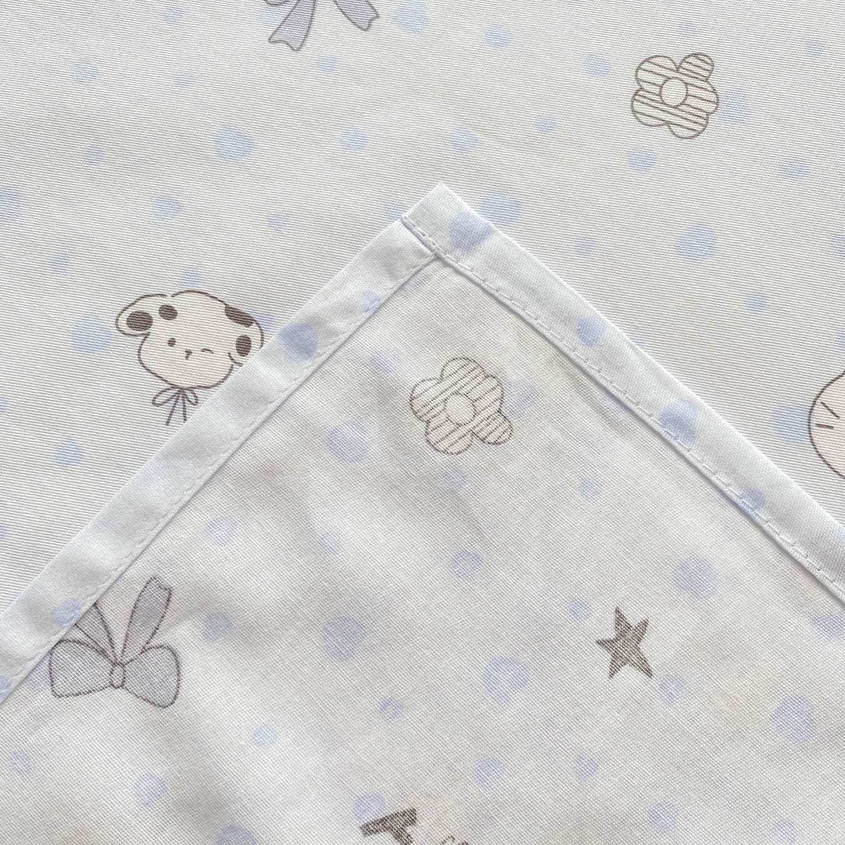 91家纺网 家纺一手货源 找家纺 花梦欣 2026新款全棉印花单品系列3简约卡通款-单床单 路灯影院