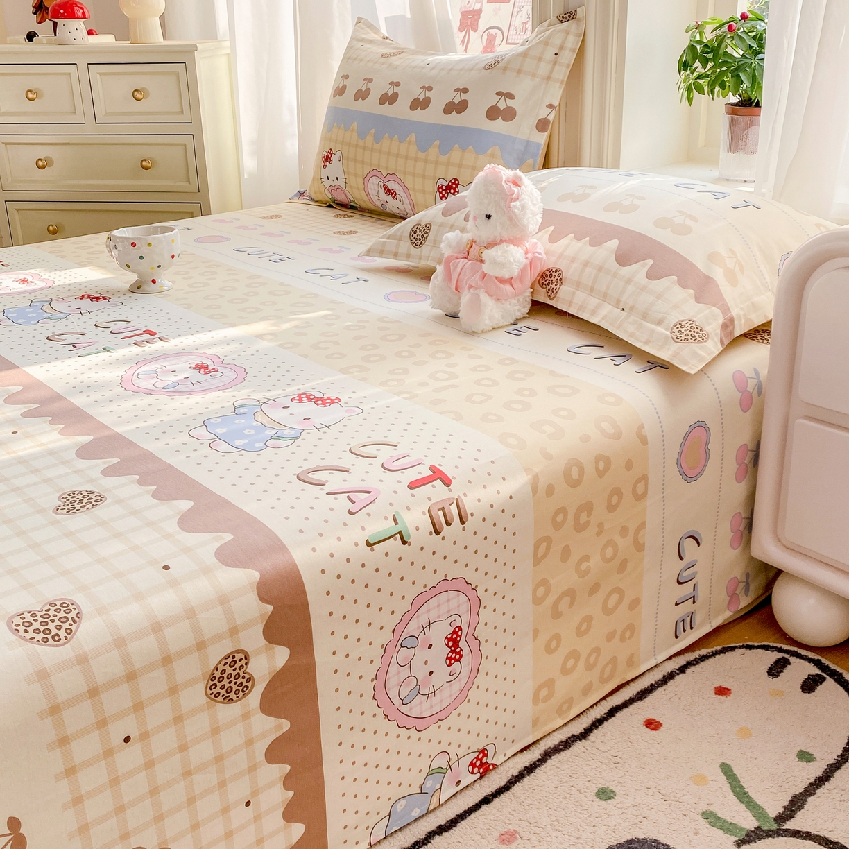 91家纺网 家纺一手货源 找家纺 花梦欣 2026新款全棉印花单品系列3简约卡通款-单床单 萌萌凯蒂