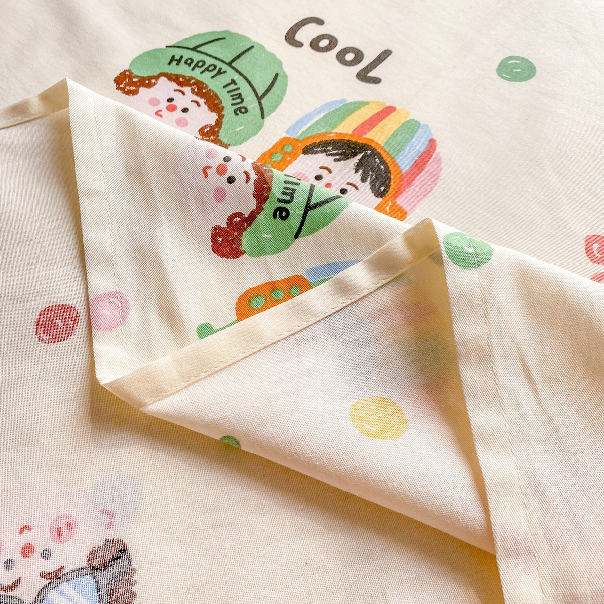 91家纺网 家纺一手货源 找家纺 花梦欣 2026新款全棉印花单品系列3简约卡通款-单床单 趣味涂鸦