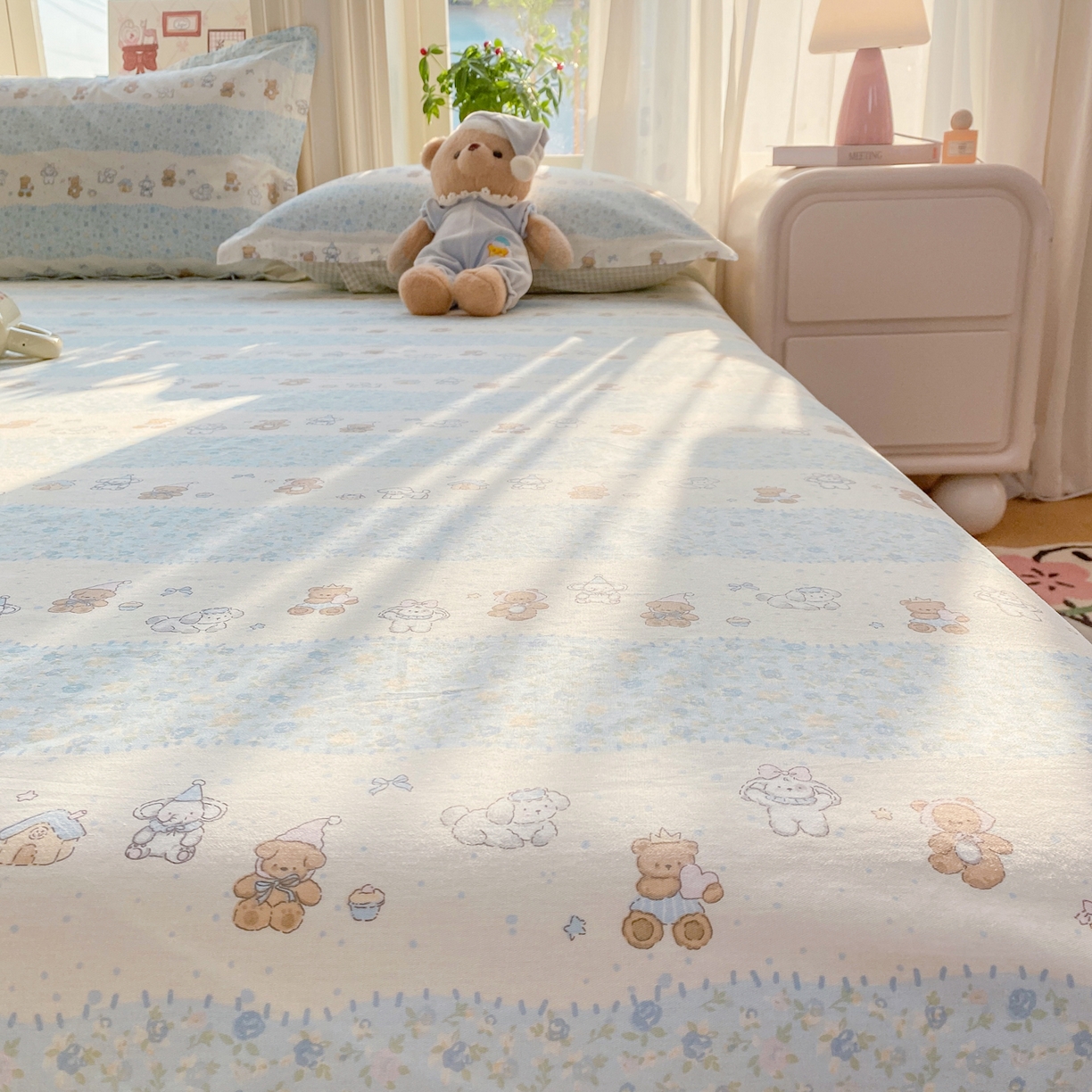 91家纺网 家纺一手货源 找家纺 花梦欣 2026新款全棉印花单品系列3简约卡通款-单床单 三小只