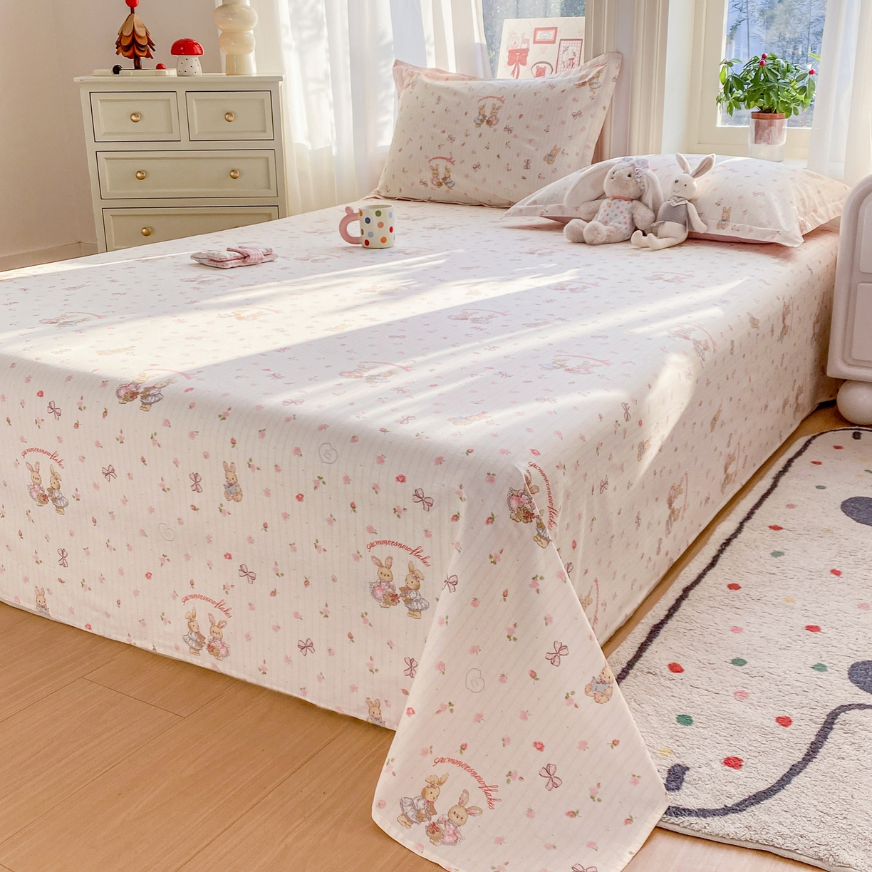 91家纺网 家纺一手货源 找家纺 花梦欣 2026新款全棉印花单品系列3简约卡通款-单床单 甜蜜纪念日