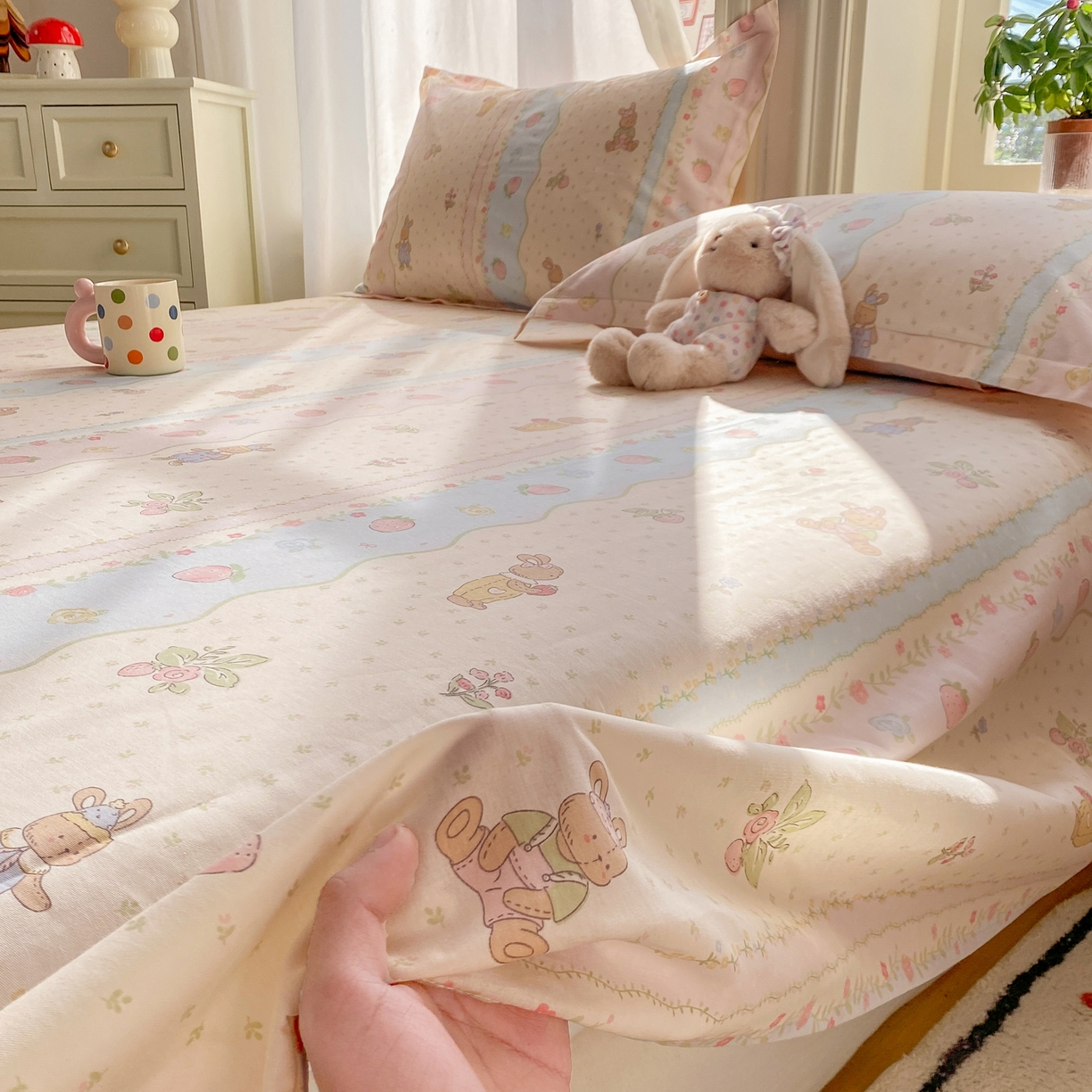 花梦欣 2026新款全棉印花单品系列3简约卡通款-单床单 兔子草莓园