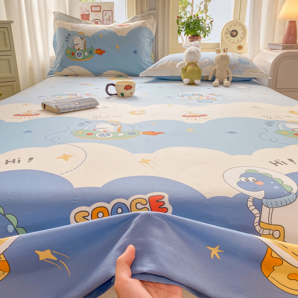 91家纺网 家纺一手货源 找家纺 花梦欣 2026新款全棉印花单品系列3简约卡通款-单床单 星际漫游记