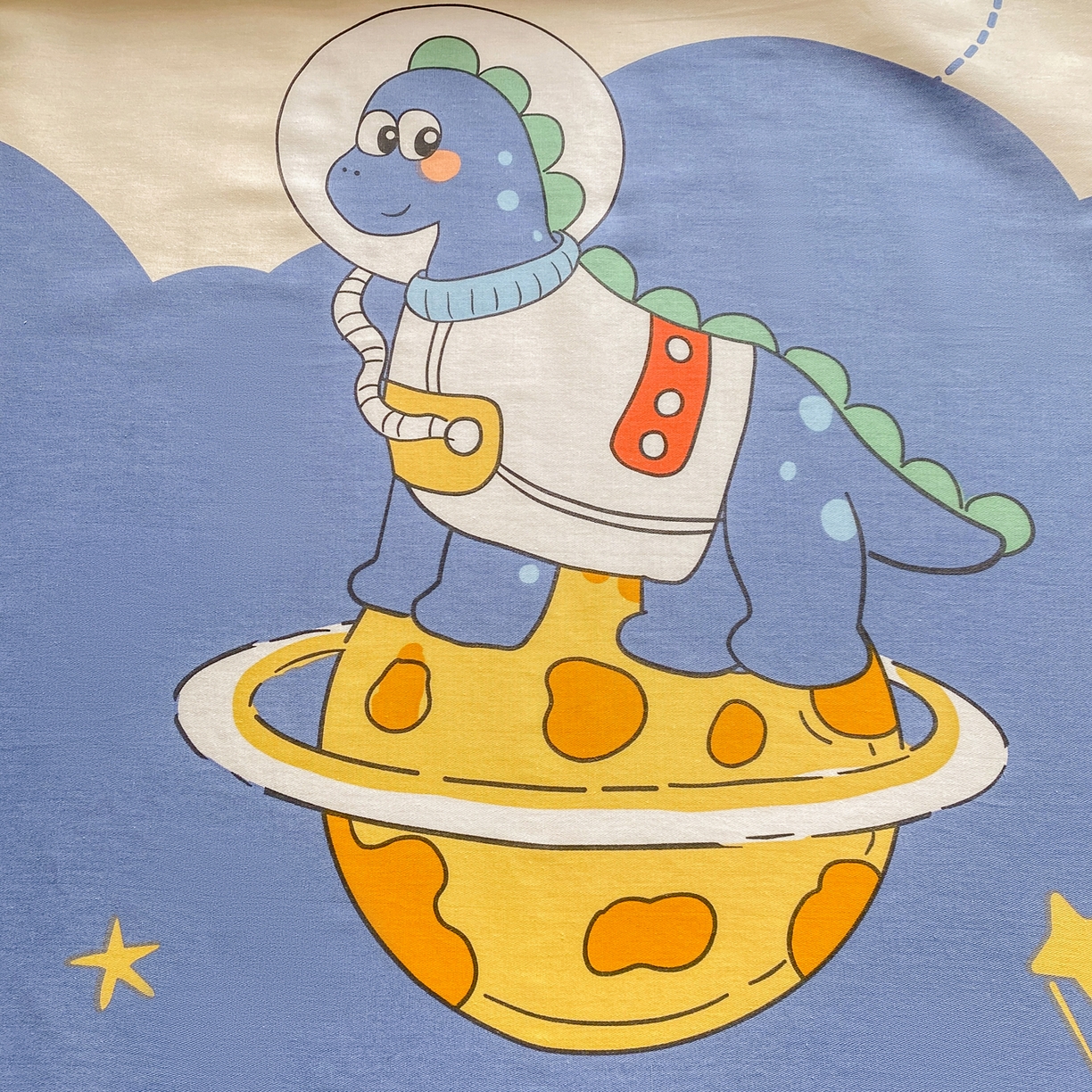 91家纺网 家纺一手货源 找家纺 花梦欣 2026新款全棉印花单品系列3简约卡通款-单床单 星际漫游记