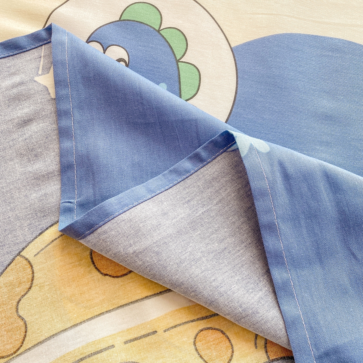 91家纺网 家纺一手货源 找家纺 花梦欣 2026新款全棉印花单品系列3简约卡通款-单床单 星际漫游记