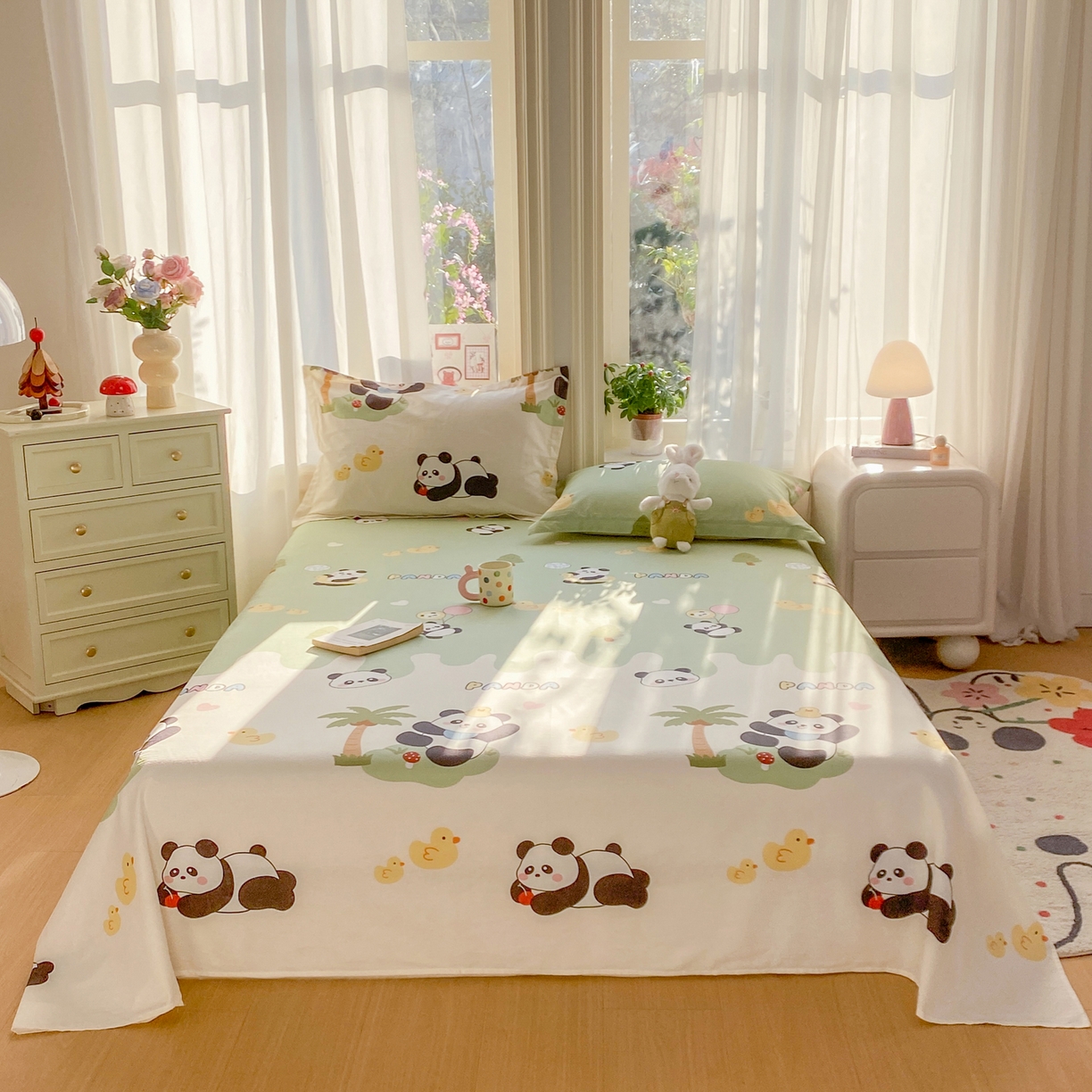 91家纺网 家纺一手货源 找家纺 花梦欣 2026新款全棉印花单品系列3简约卡通款-单床单 熊猫鸭鸭乐绿