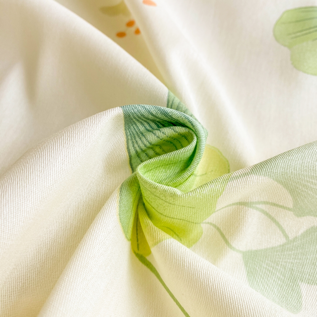 91家纺网 家纺一手货源 找家纺 花梦欣 2026新款全棉印花单品系列2花卉款-单枕套 青绿银杏