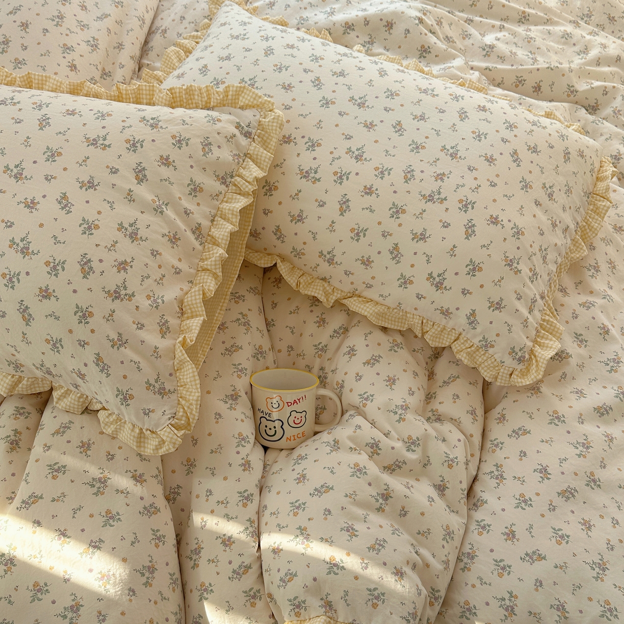 91家纺网 家纺一手货源 找家纺 （总）轻奢坊 2026新款云感仿棉水洗棉褶皱短花边四件套