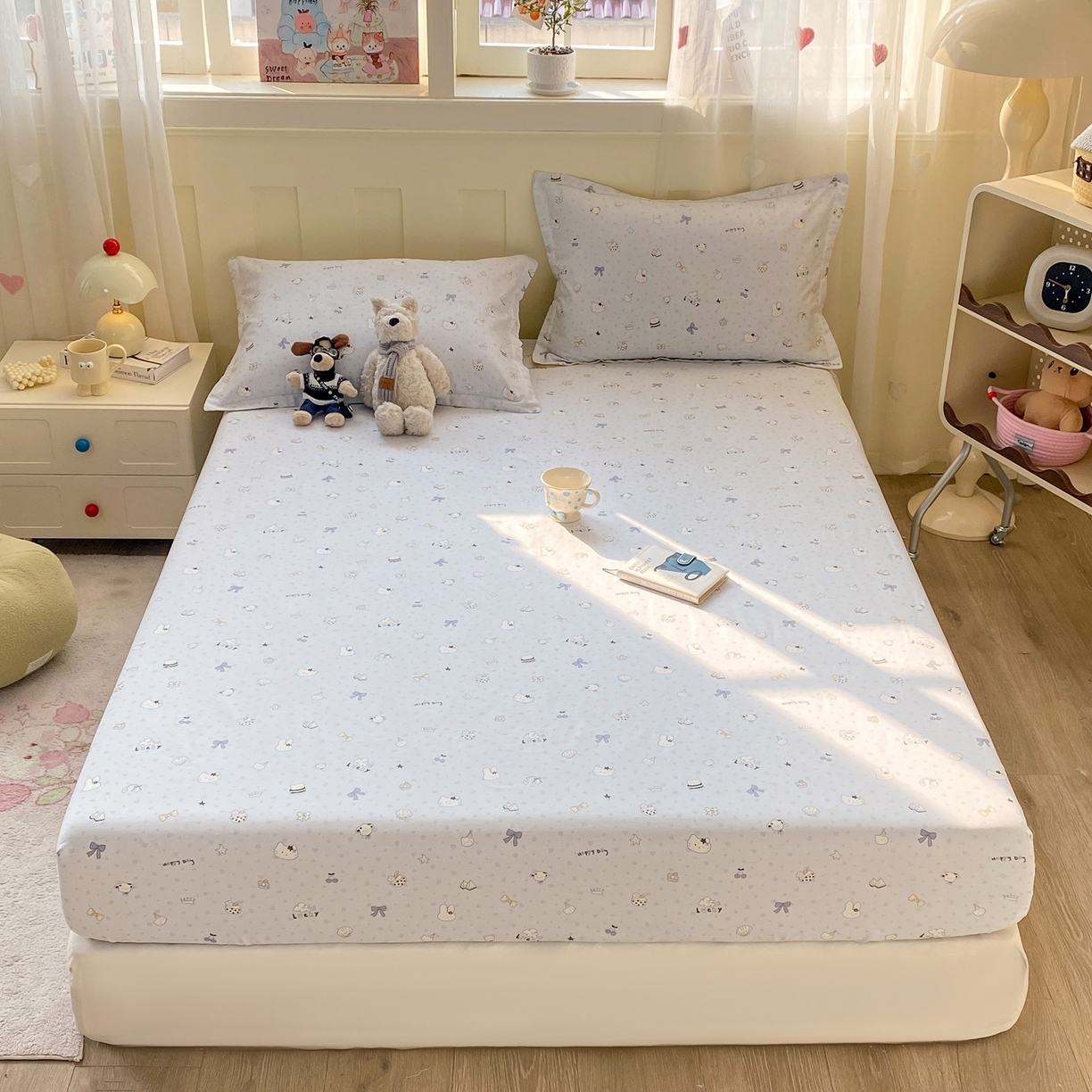 91家纺网 家纺一手货源 找家纺 花梦欣 2026新款全棉印花单品系列3简约卡通款-单床笠 路灯影院