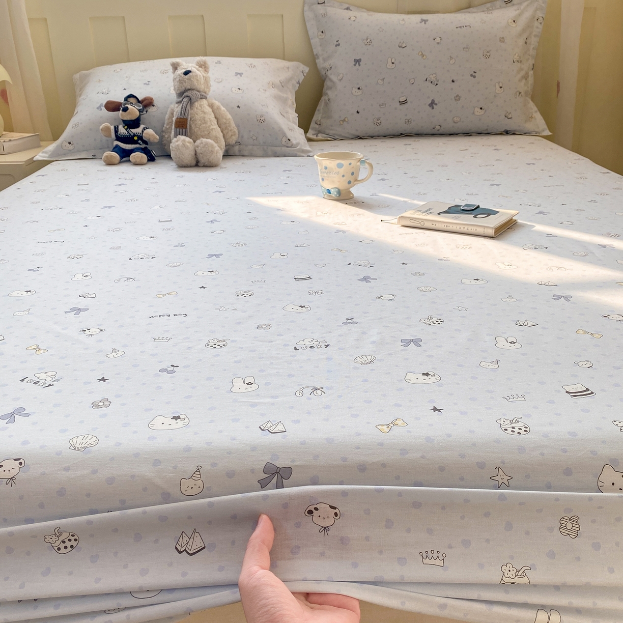 91家纺网 家纺一手货源 找家纺 花梦欣 2026新款全棉印花单品系列3简约卡通款-单床笠 路灯影院