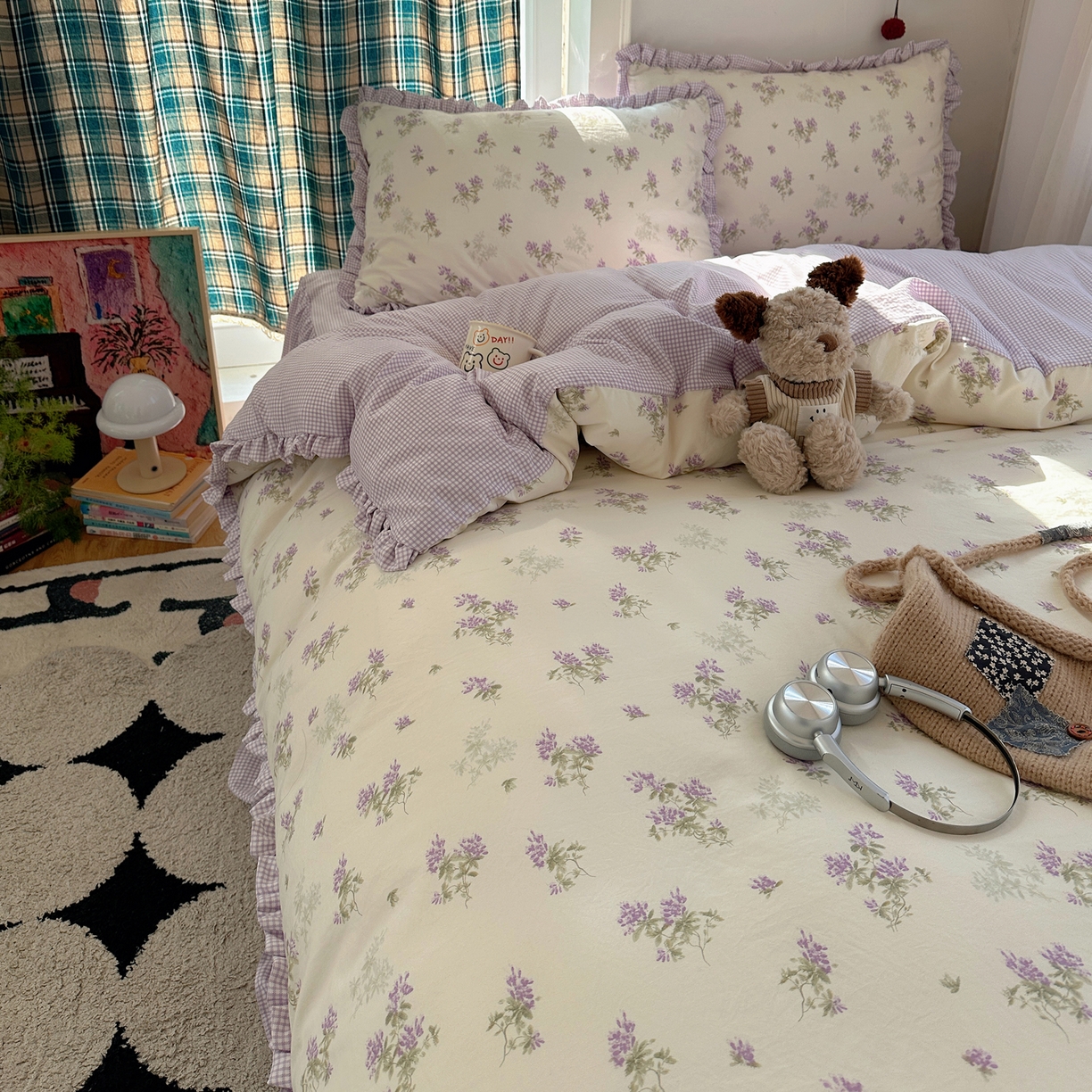 91家纺网 家纺一手货源 找家纺 轻奢坊 2026新款云感仿棉水洗棉褶皱短花边四件套 花花格紫