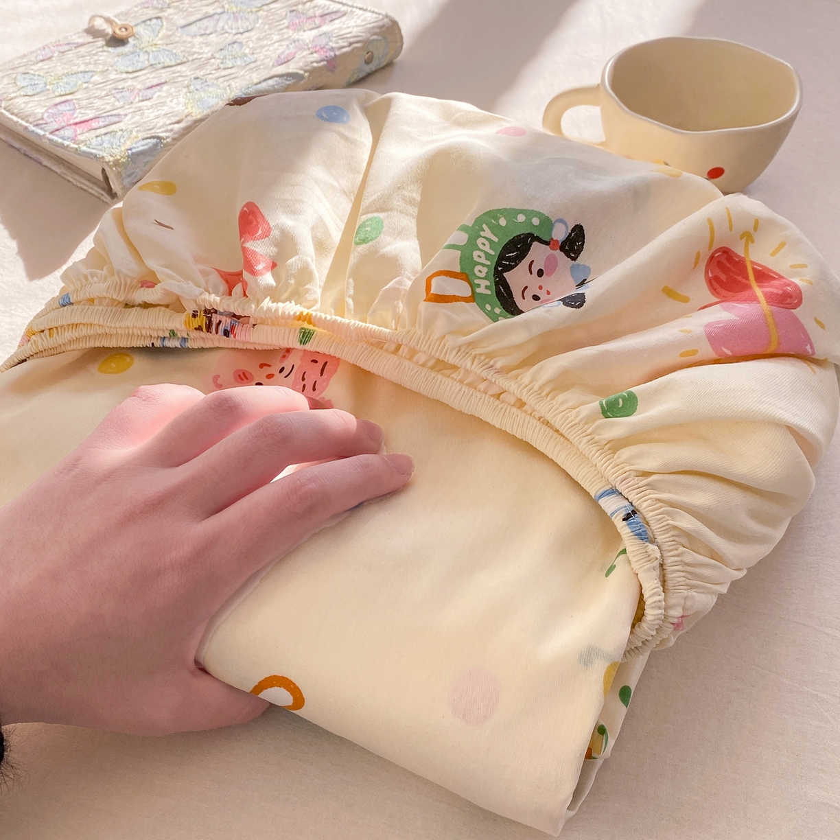 91家纺网 家纺一手货源 找家纺 花梦欣 2026新款全棉印花单品系列3简约卡通款-单床笠 趣味涂鸦