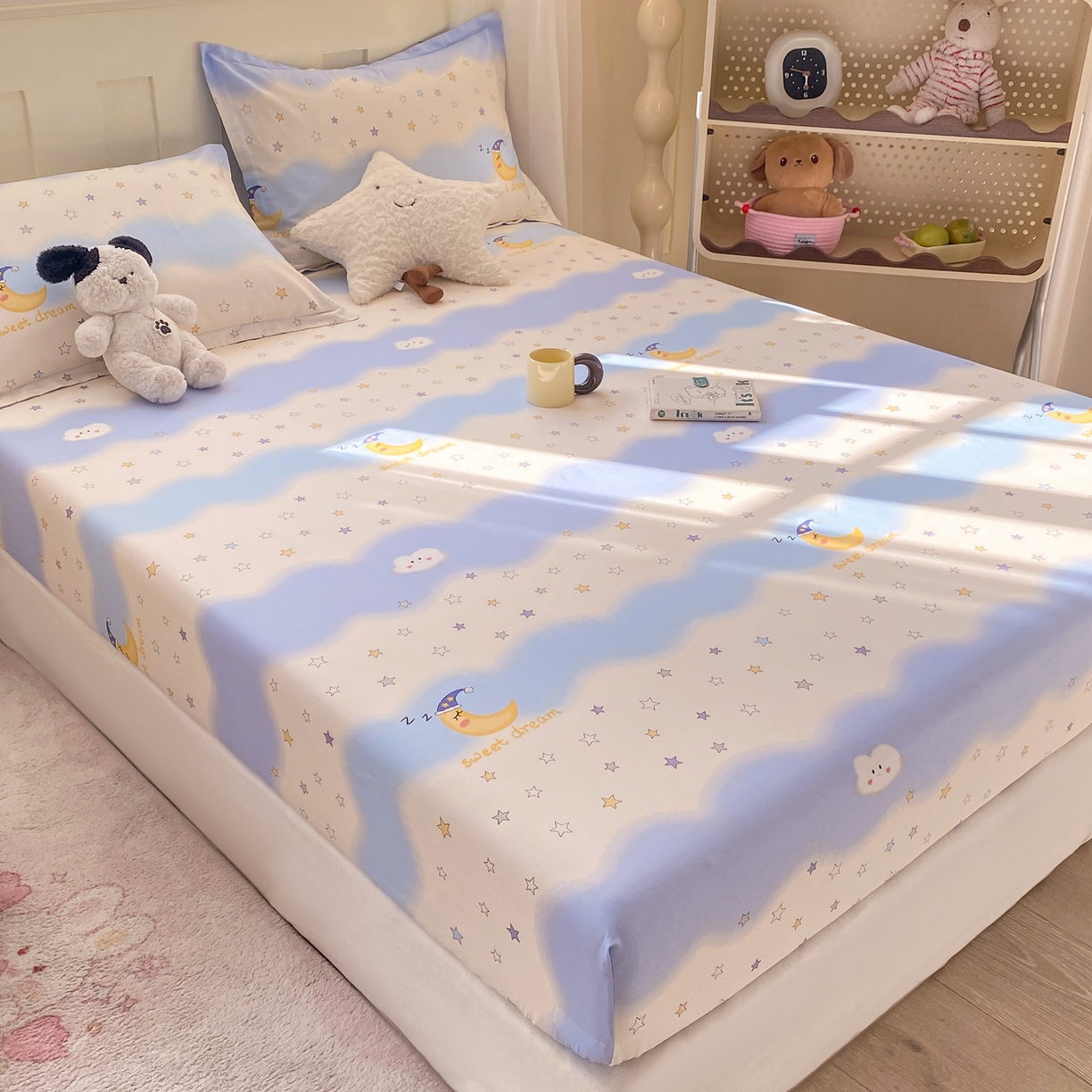 91家纺网 家纺一手货源 找家纺 花梦欣 2026新款全棉印花单品系列3简约卡通款-单床笠 星辰入梦