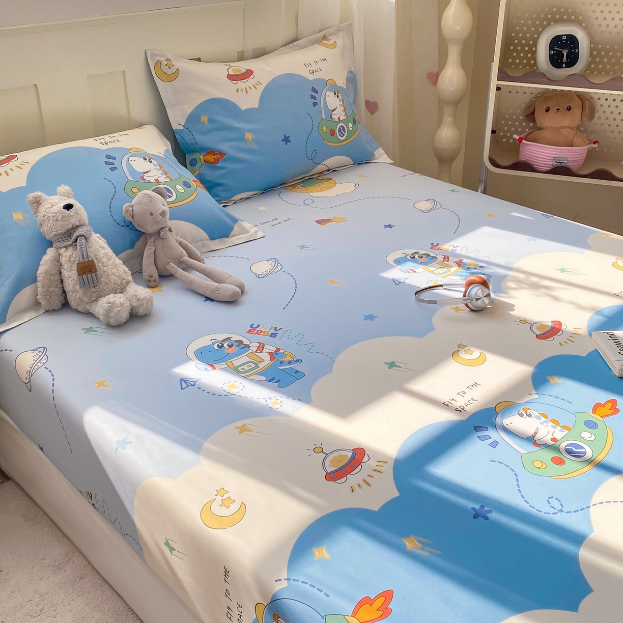 91家纺网 家纺一手货源 找家纺 花梦欣 2026新款全棉印花单品系列3简约卡通款-单床笠 星际漫游记