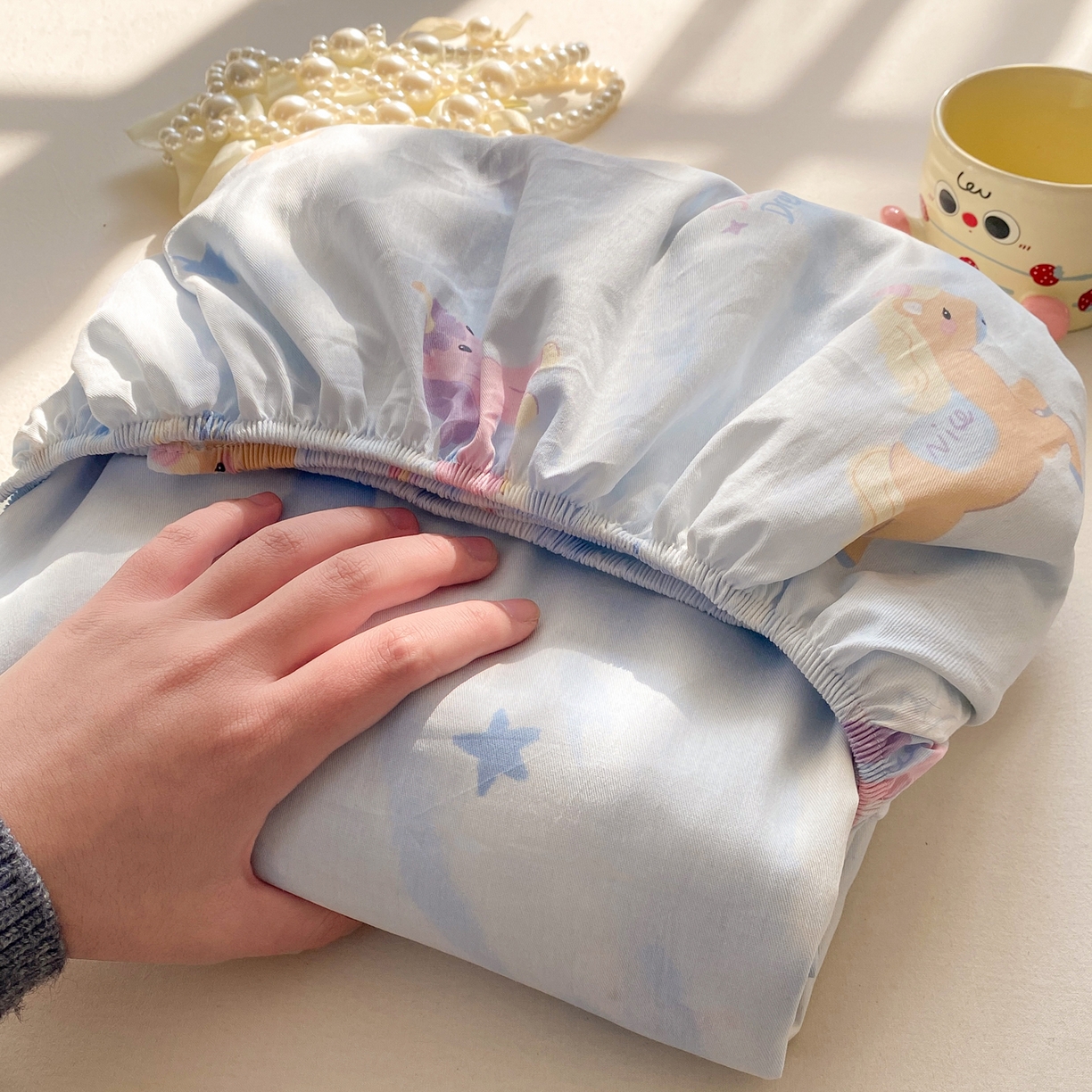 91家纺网 家纺一手货源 找家纺 花梦欣 2026新款全棉印花单品系列3简约卡通款-单床笠 星芒小马