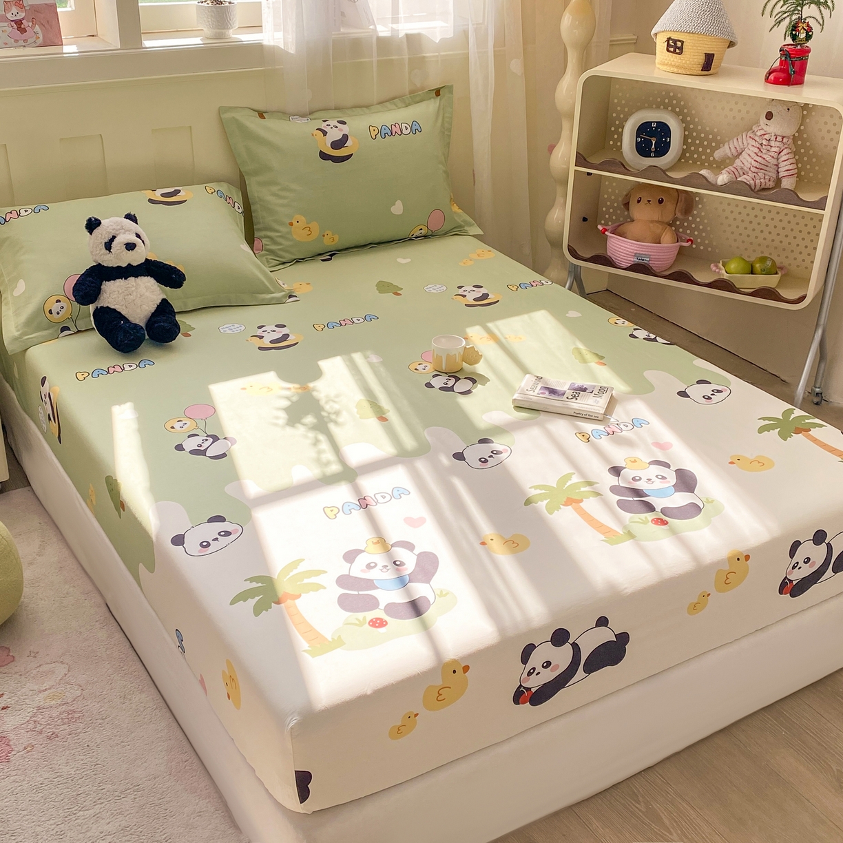91家纺网 家纺一手货源 找家纺 花梦欣 2026新款全棉印花单品系列3简约卡通款-单床笠 熊猫鸭鸭乐绿
