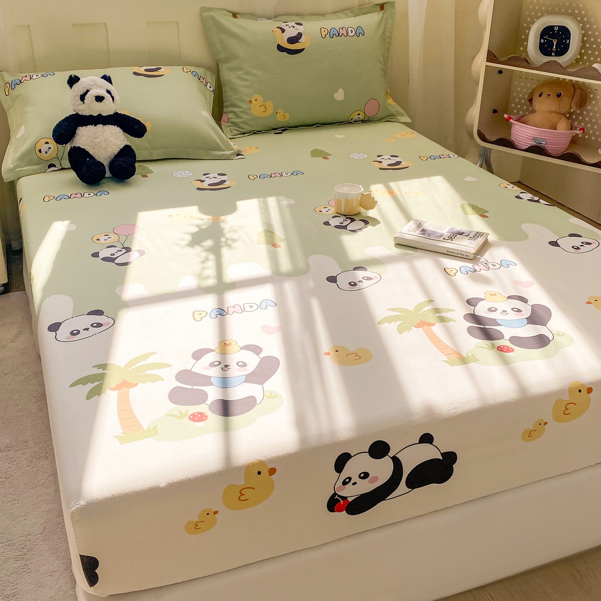 91家纺网 家纺一手货源 找家纺 花梦欣 2026新款全棉印花单品系列3简约卡通款-单床笠 熊猫鸭鸭乐绿