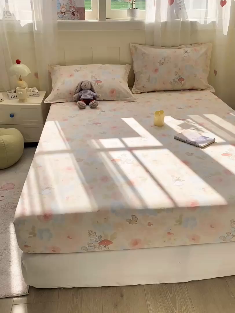 91家纺网 家纺一手货源 找家纺 花梦欣 2026新款全棉印花单品系列3简约卡通款-单床笠 油画弦音