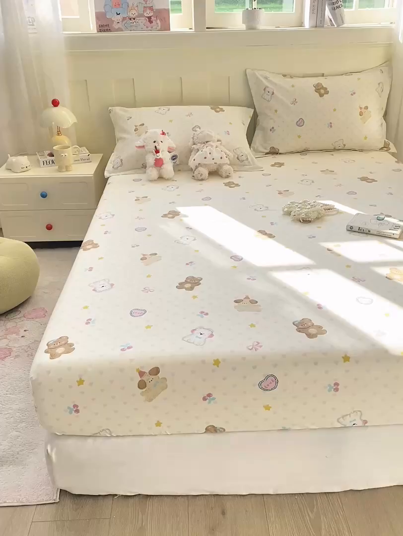 91家纺网 家纺一手货源 找家纺 花梦欣 2026新款全棉印花单品系列3简约卡通款-单床笠 芋泥小狗