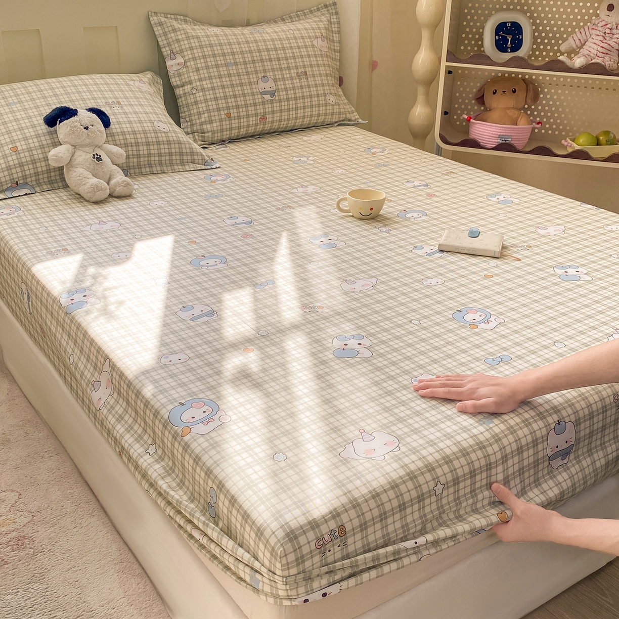 91家纺网 家纺一手货源 找家纺 花梦欣 2026新款全棉印花单品系列3简约卡通款-单床笠 元气小布