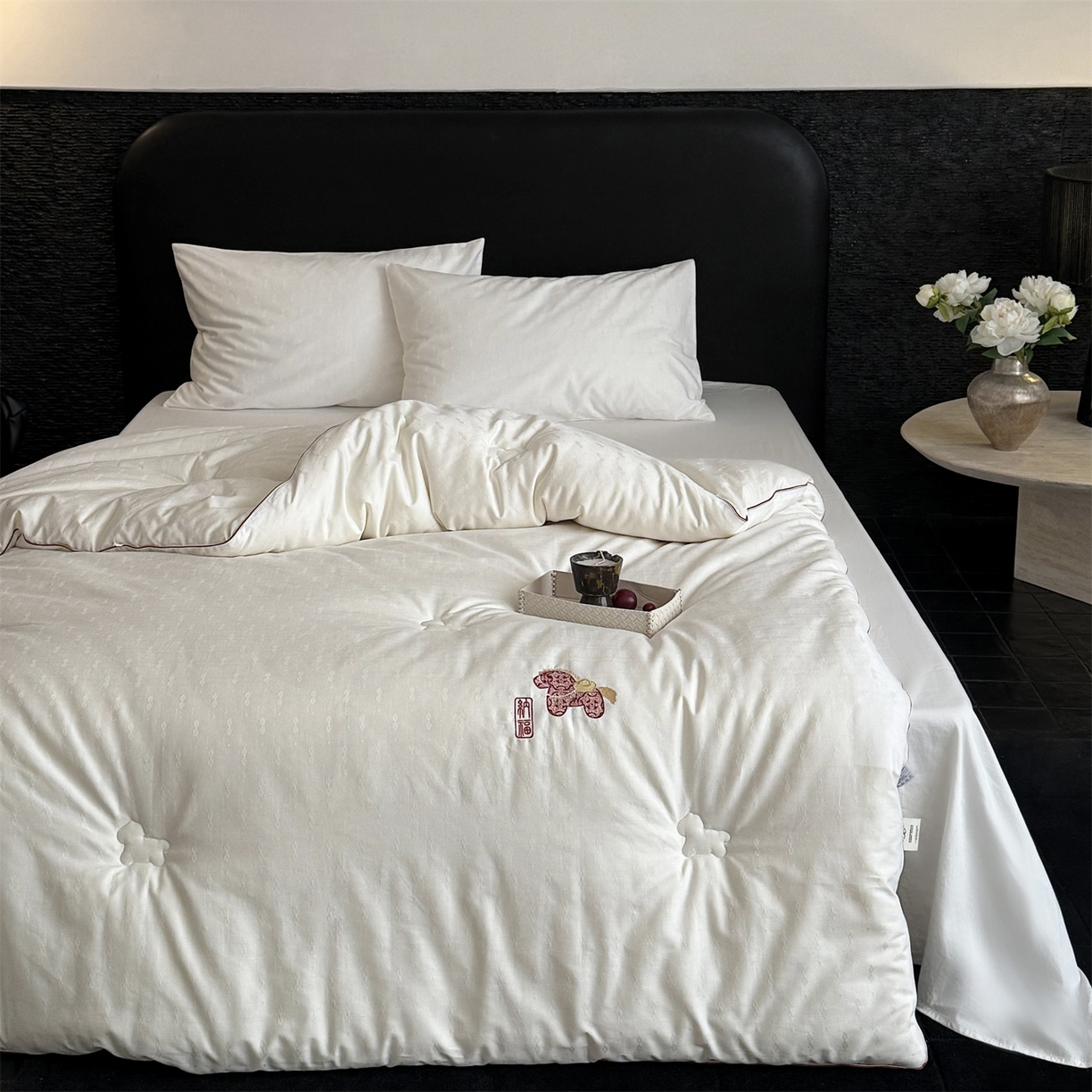 91家纺网 家纺一手货源 找家纺 （总）鹿班家居 2026春季新品全棉提花+刺绣55%大豆被系列-纳福 标准会员-20元