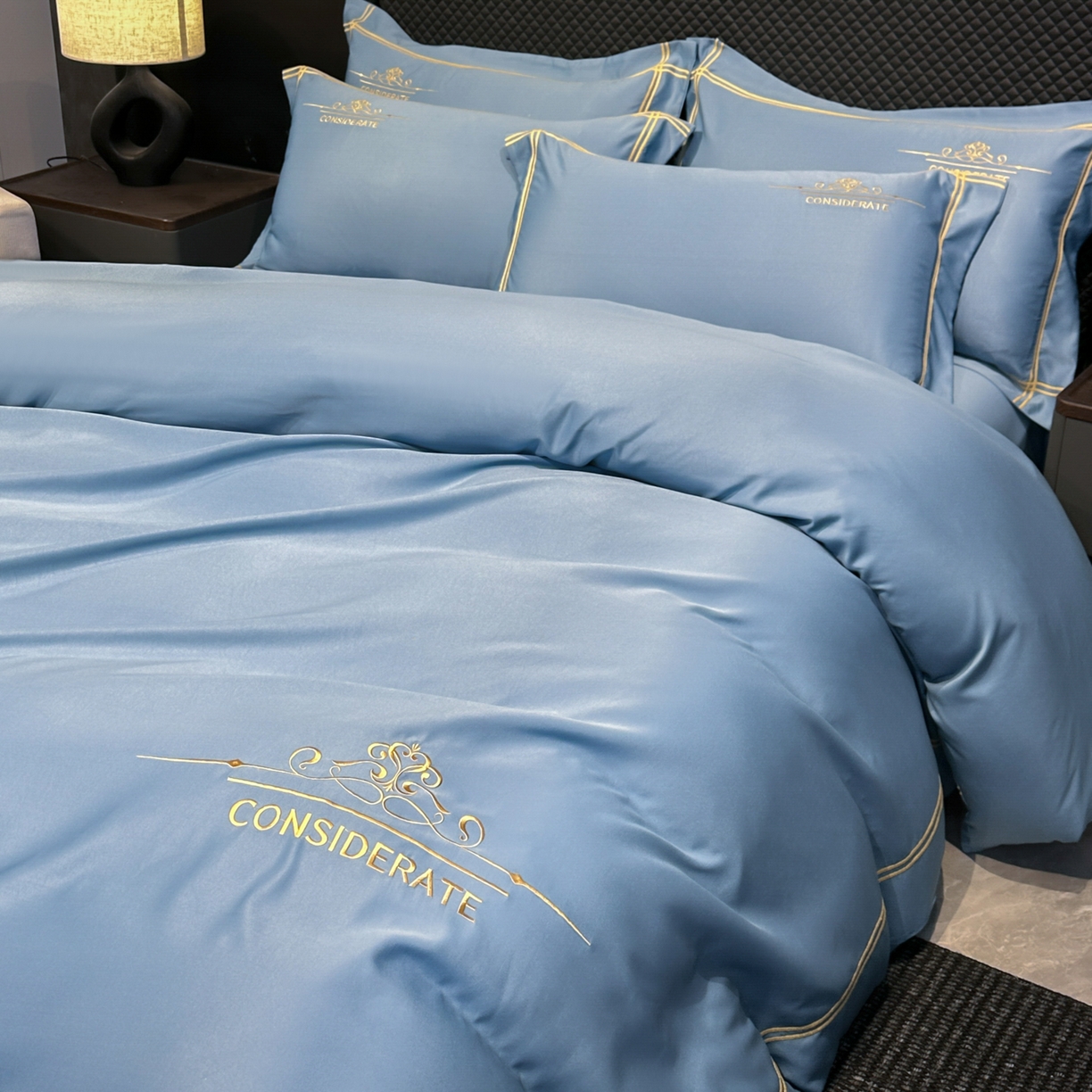 91家纺网 家纺一手货源 找家纺 （总）绒掌柜家纺（品质焕新） 2026新款水洗真丝天丝冰丝刺绣四件套-典雅系列