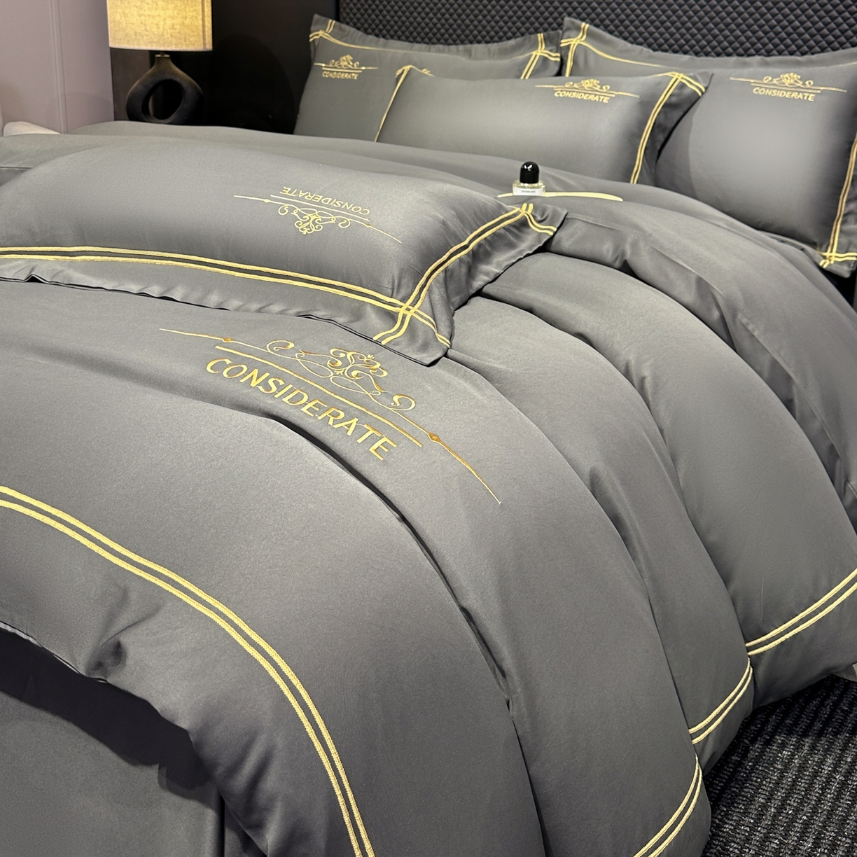 绒掌柜家纺（品质焕新） 2026新款水洗真丝天丝冰丝刺绣四件套-典雅系列 高级灰