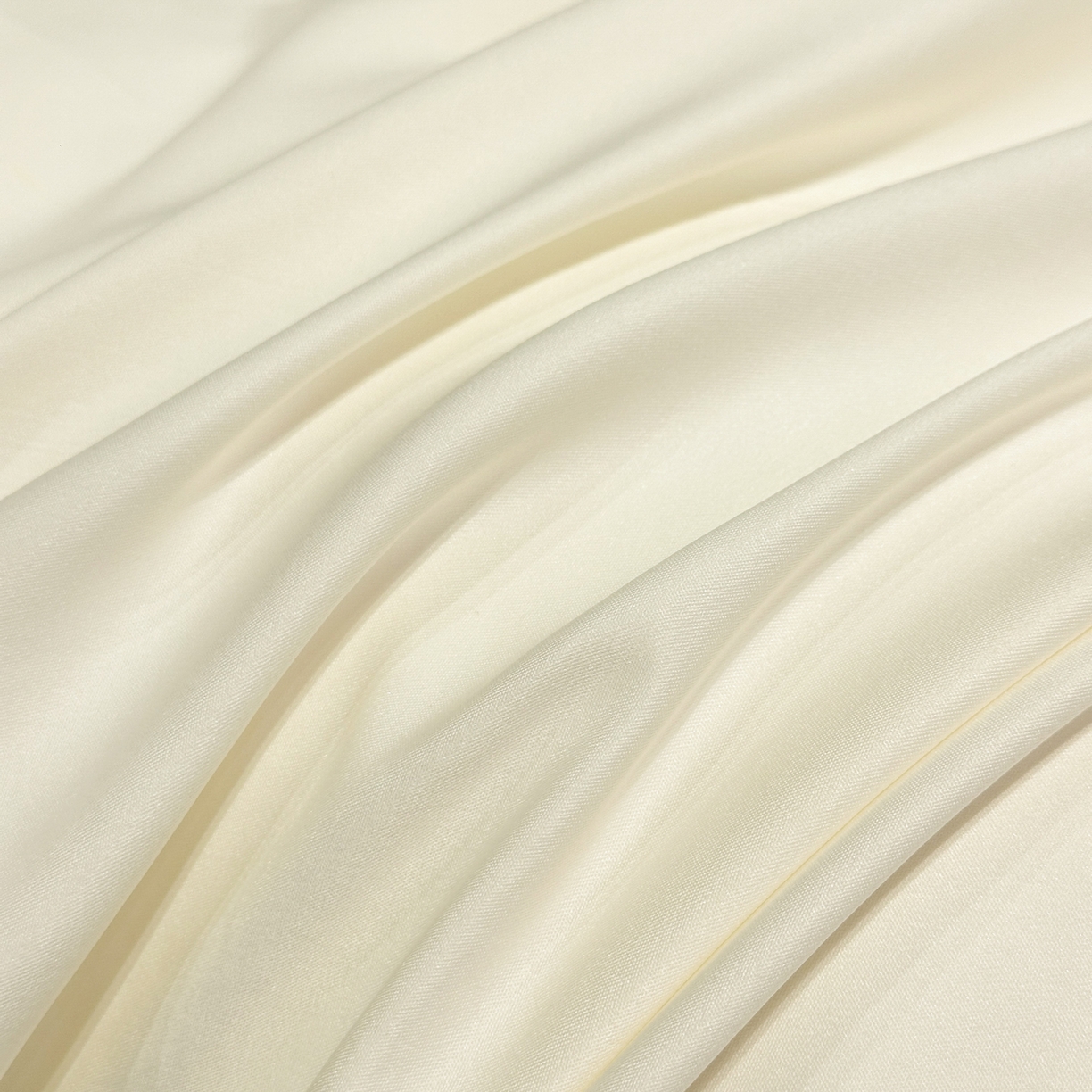 91家纺网 家纺一手货源 找家纺 绒掌柜家纺（品质焕新） 2026新款水洗真丝天丝冰丝刺绣四件套-典雅系列 奶白