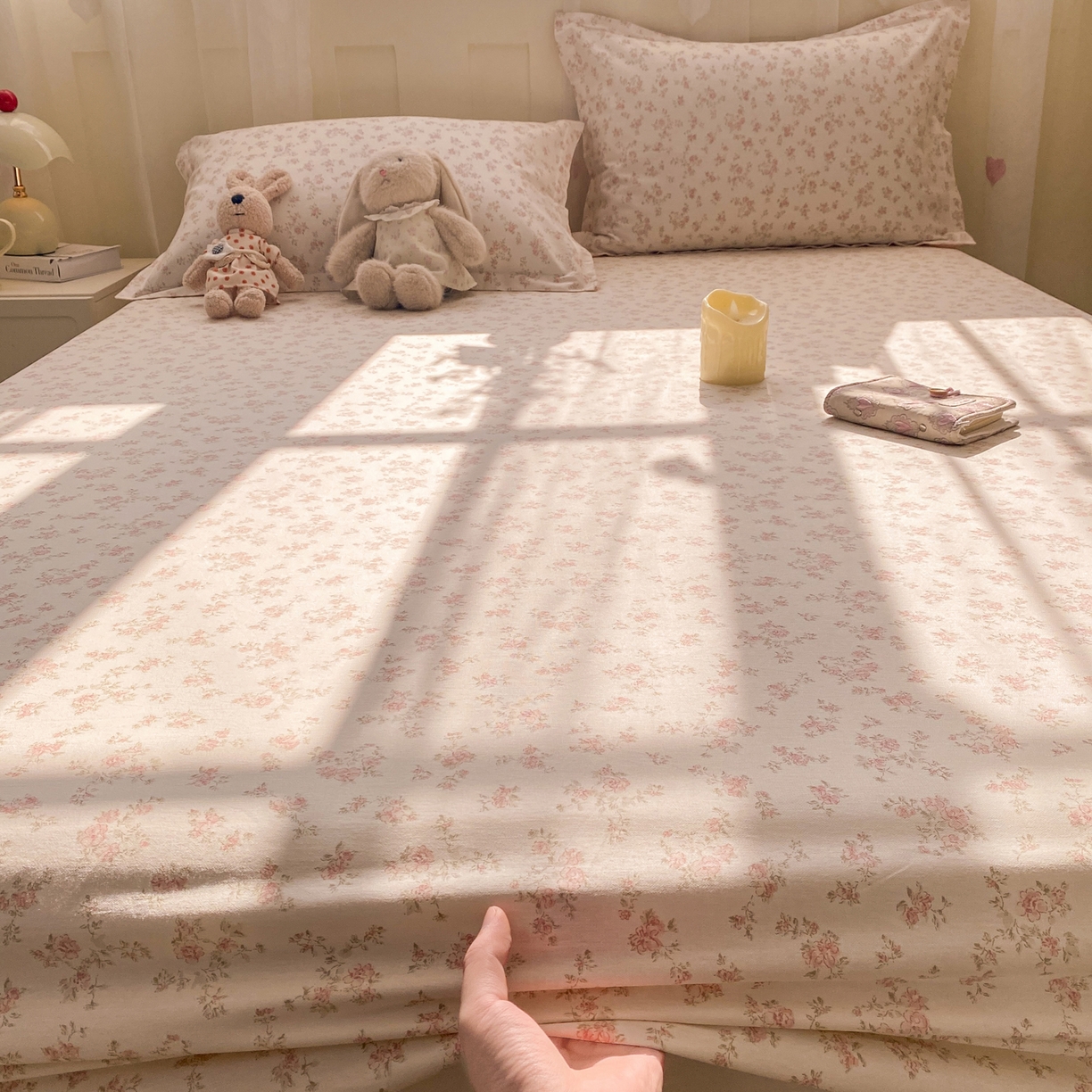 91家纺网 家纺一手货源 找家纺 花梦欣 2026新款全棉印花单品系列2花卉款-单床笠 俏佳人