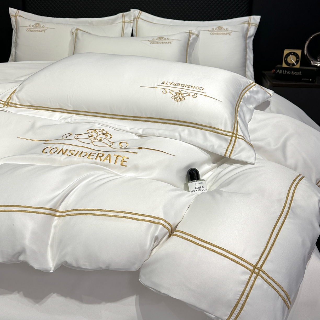 91家纺网 家纺一手货源 找家纺 绒掌柜家纺（品质焕新） 2026新款水洗真丝天丝冰丝刺绣四件套-典雅系列 珍珠白