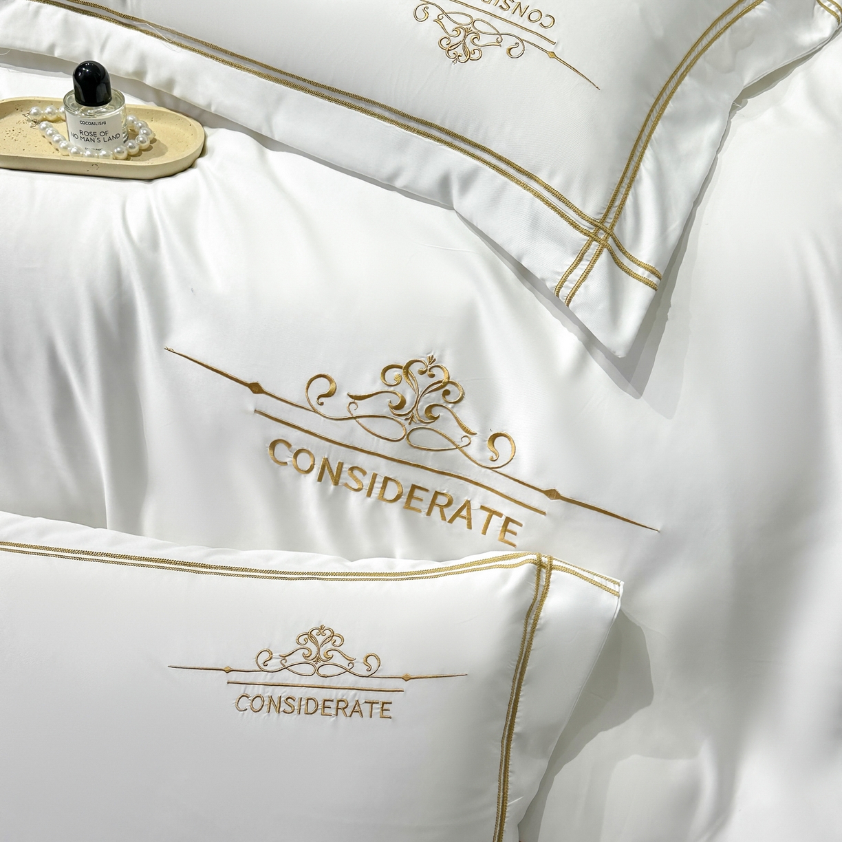 91家纺网 家纺一手货源 找家纺 绒掌柜家纺（品质焕新） 2026新款水洗真丝天丝冰丝刺绣四件套-典雅系列 珍珠白