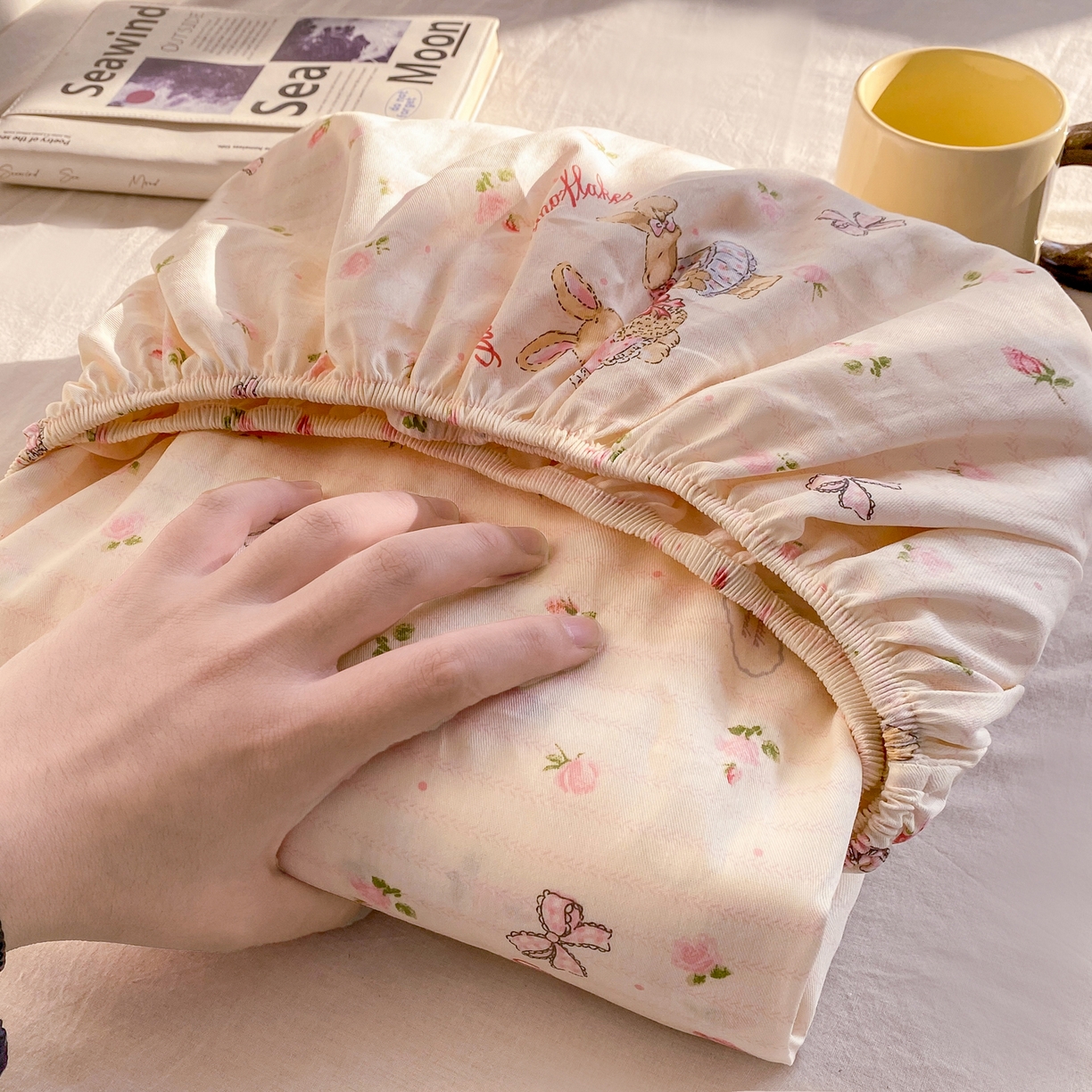 91家纺网 家纺一手货源 找家纺 花梦欣 2026新款全棉印花单品系列2花卉款-单床笠 甜蜜纪念日