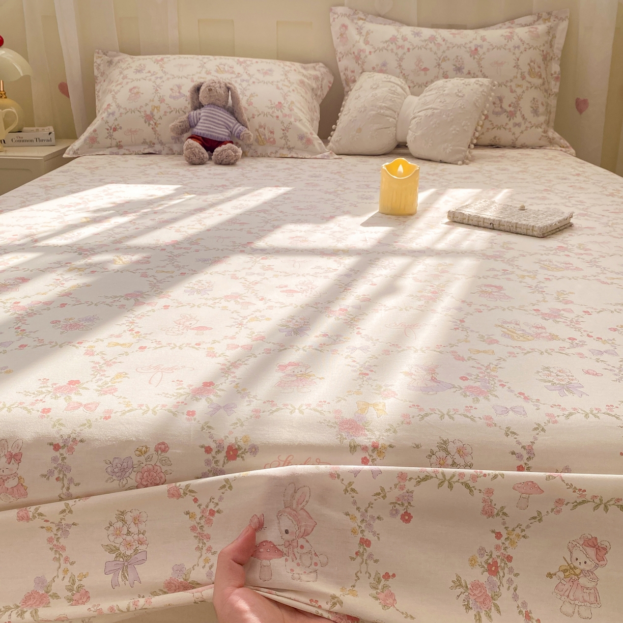 91家纺网 家纺一手货源 找家纺 花梦欣 2026新款全棉印花单品系列2花卉款-单床笠 童话花町