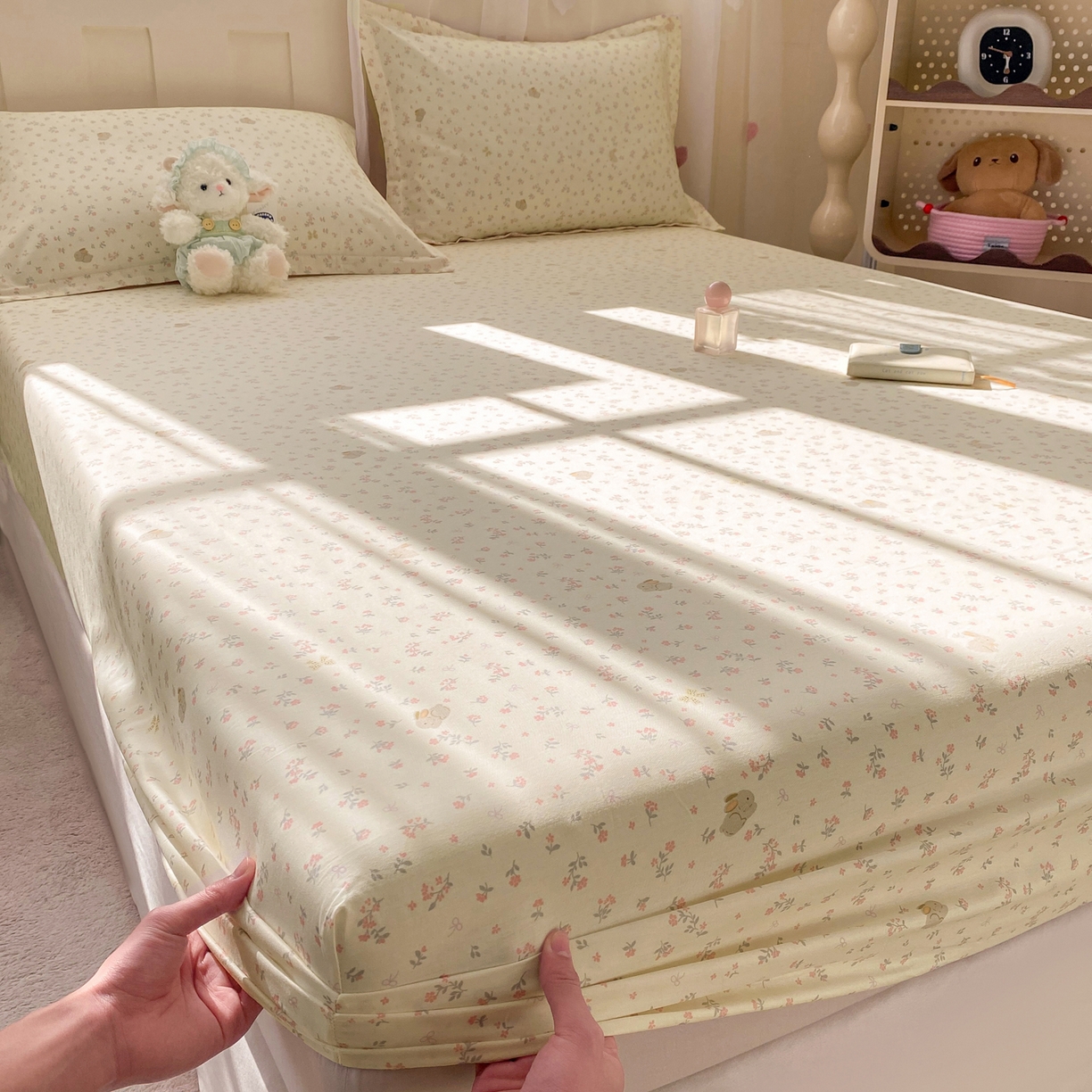 91家纺网 家纺一手货源 找家纺 花梦欣 2026新款全棉印花单品系列2花卉款-单床笠 微花耳耳粉