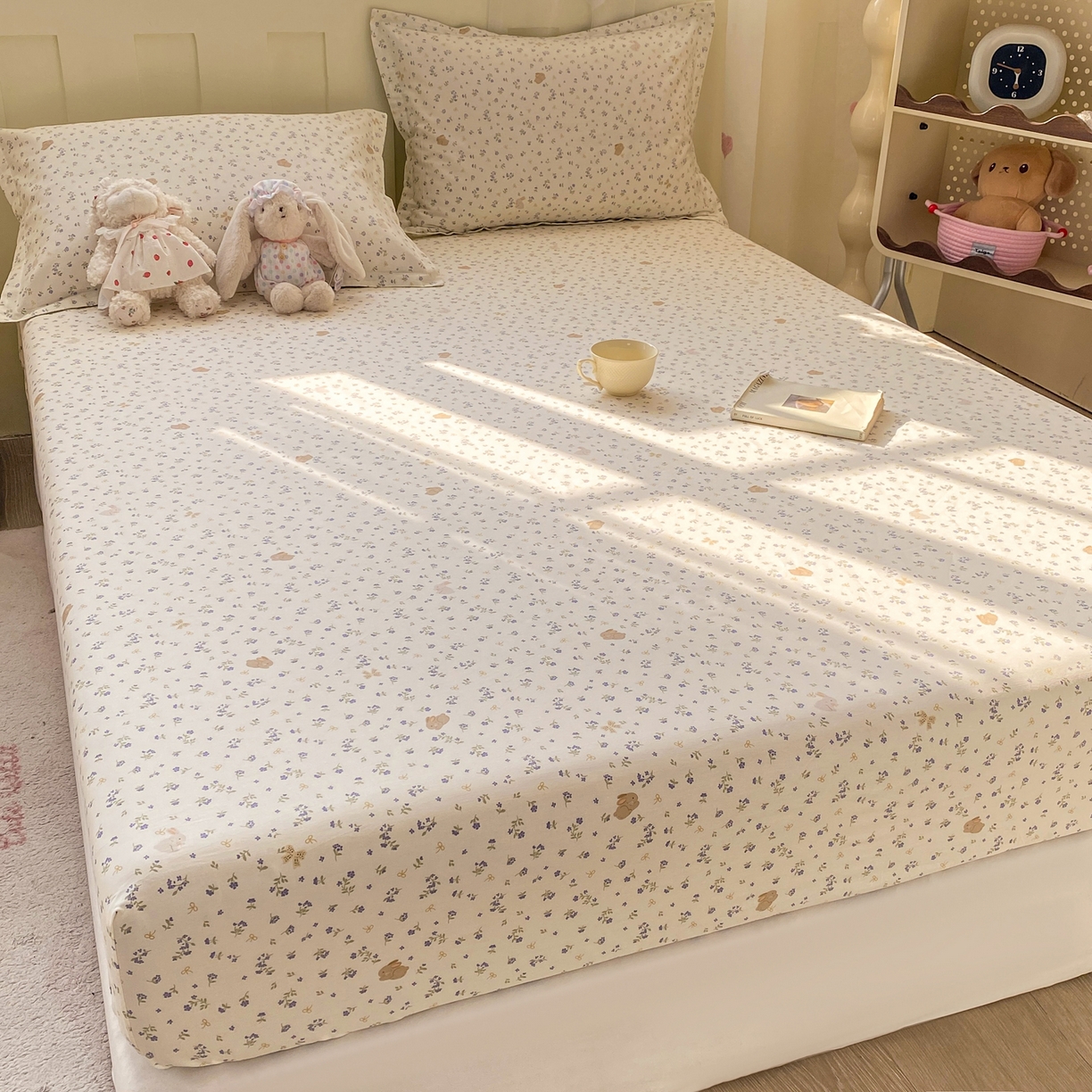 91家纺网 家纺一手货源 找家纺 花梦欣 2026新款全棉印花单品系列2花卉款-单床笠 微花耳耳蓝