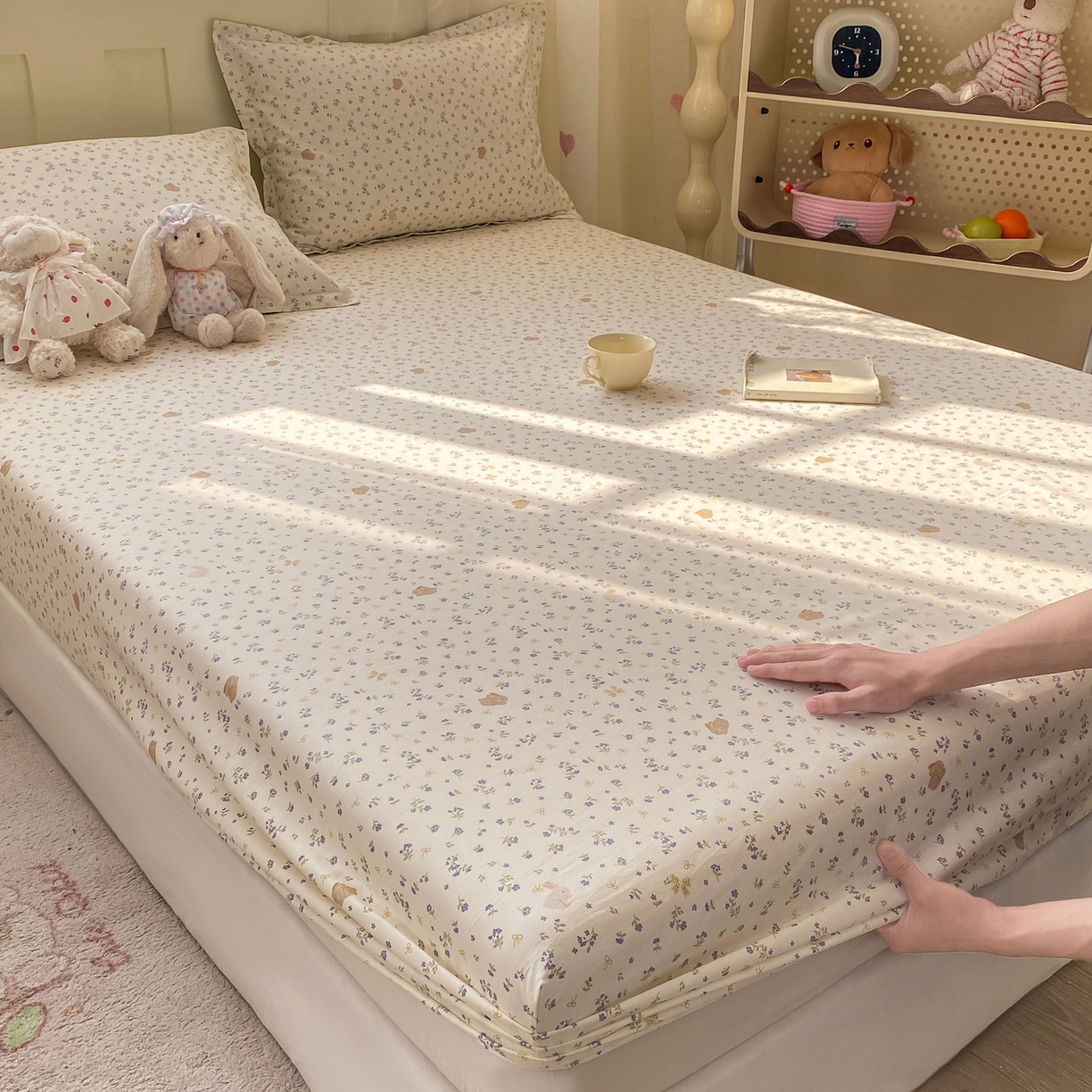 91家纺网 家纺一手货源 找家纺 花梦欣 2026新款全棉印花单品系列2花卉款-单床笠 微花耳耳蓝